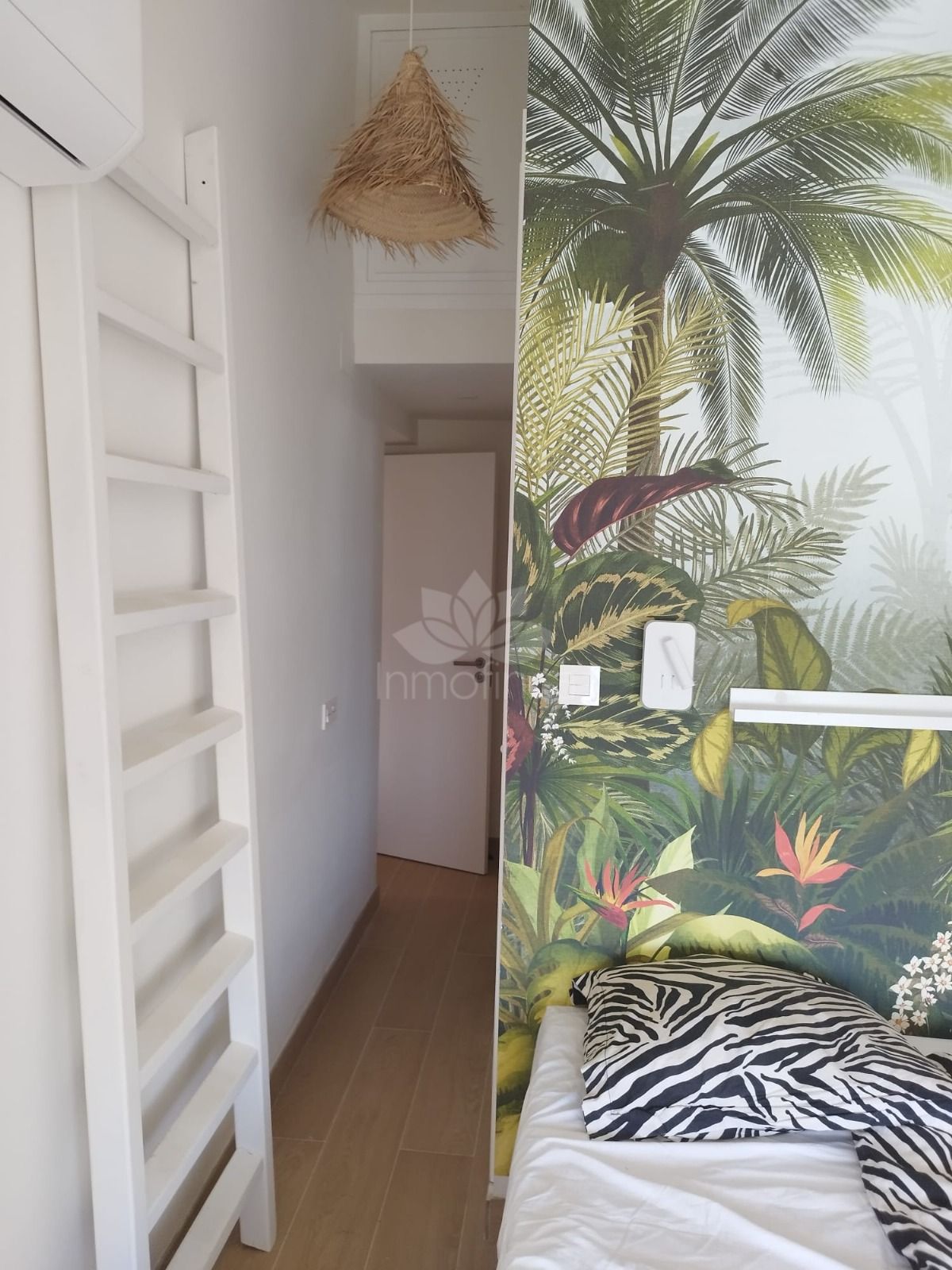 Semi Detached House in Guadalmansa Playa, Estepona