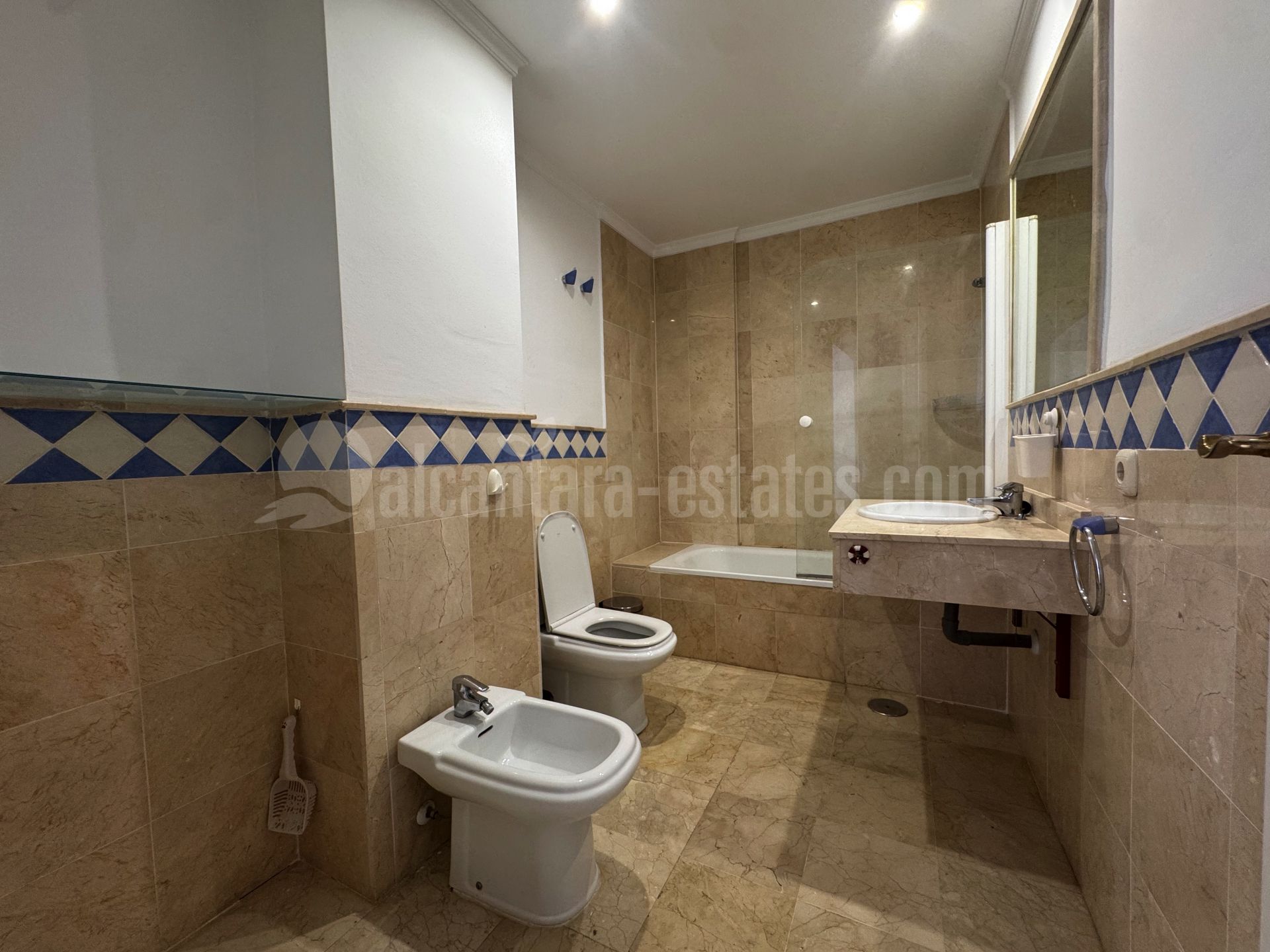 Apartment in Las Brisas, Marbella