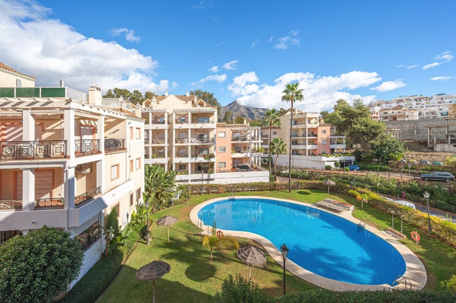 Apartamento en Las Brisas, Marbella