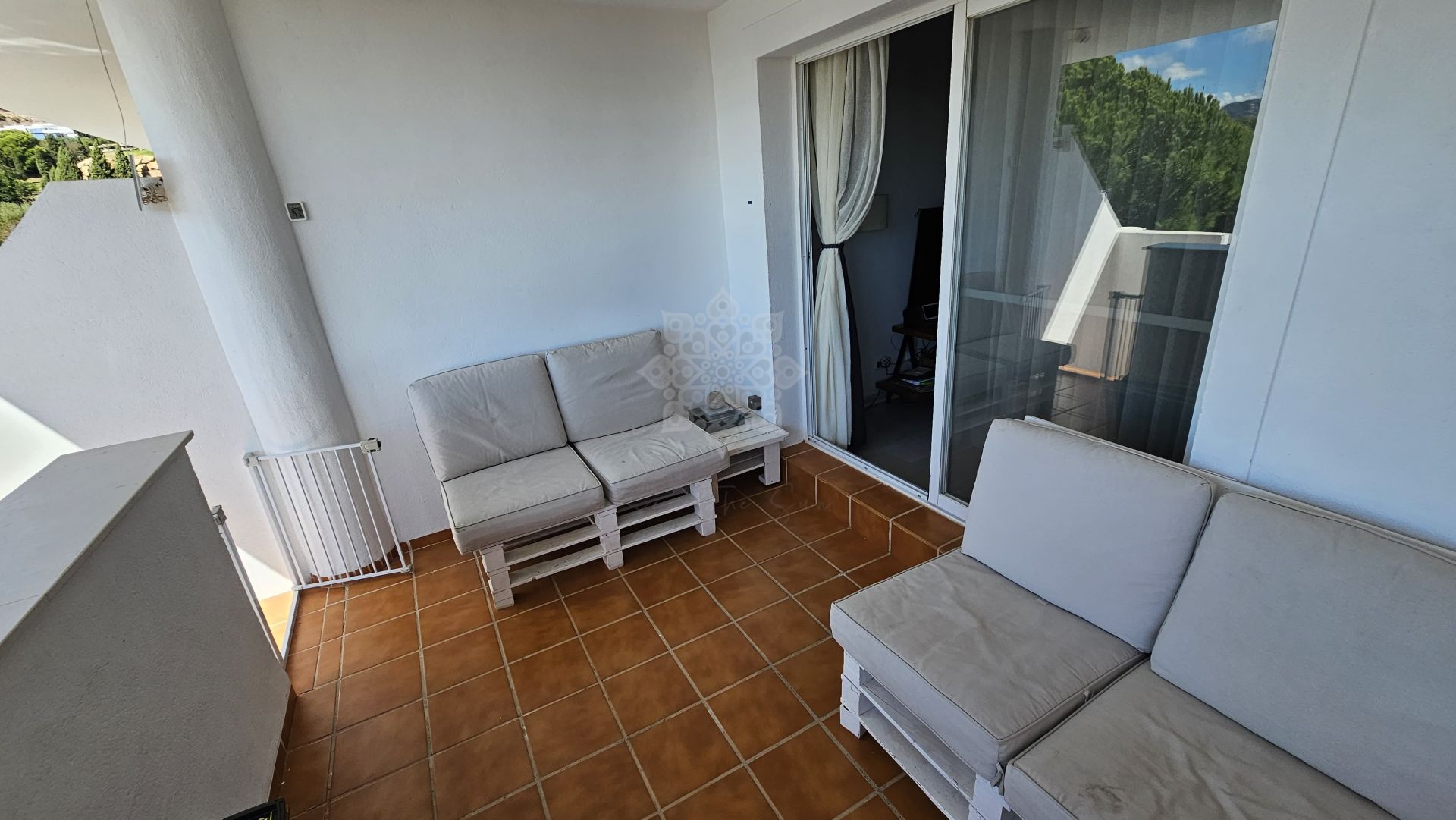 Apartamento Planta Baja en Doña Julia, Casares