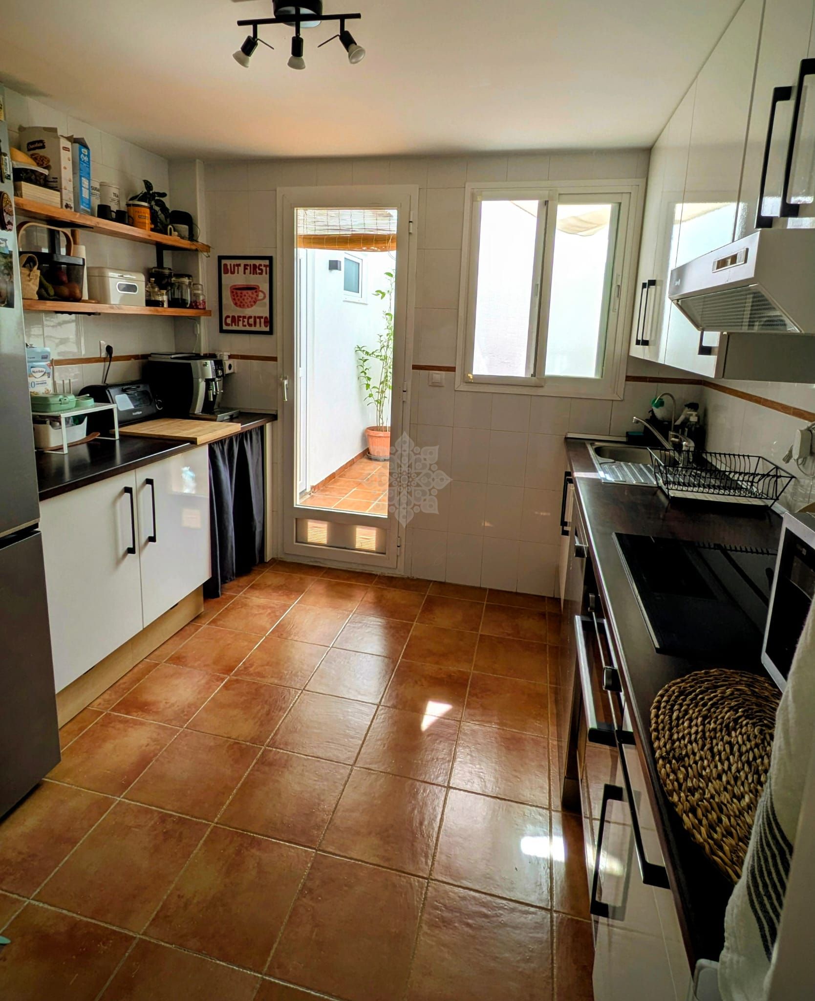 Apartamento Planta Baja en Doña Julia, Casares