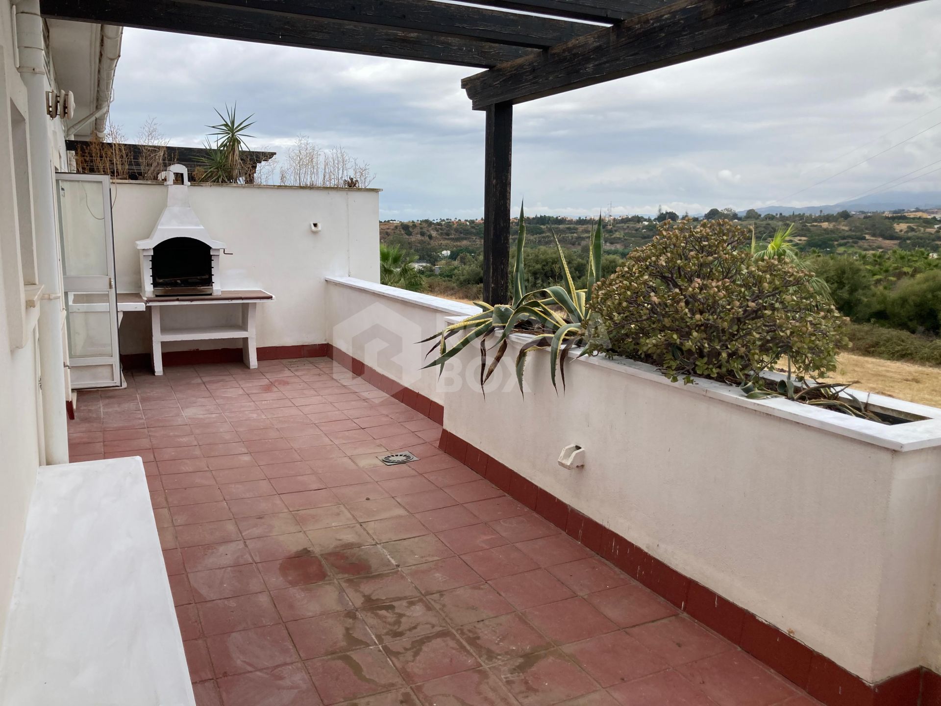 Exceptional Duplex Flat in Tranquil Lomas de Retamar, Cancelada