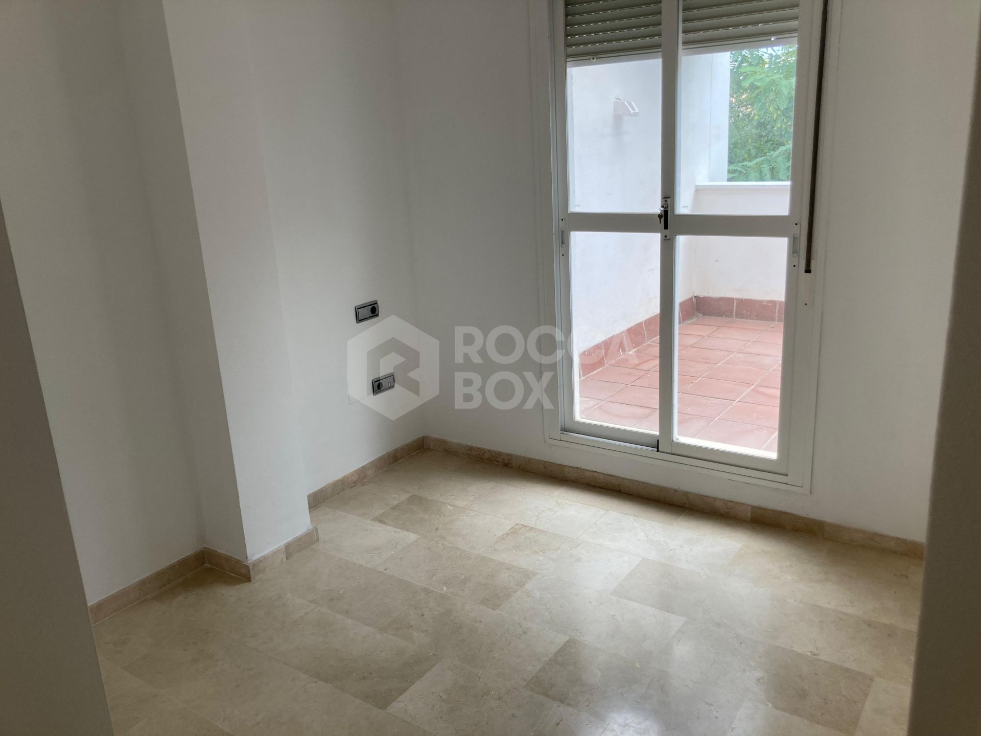 Exceptional Duplex Flat in Tranquil Lomas de Retamar, Cancelada