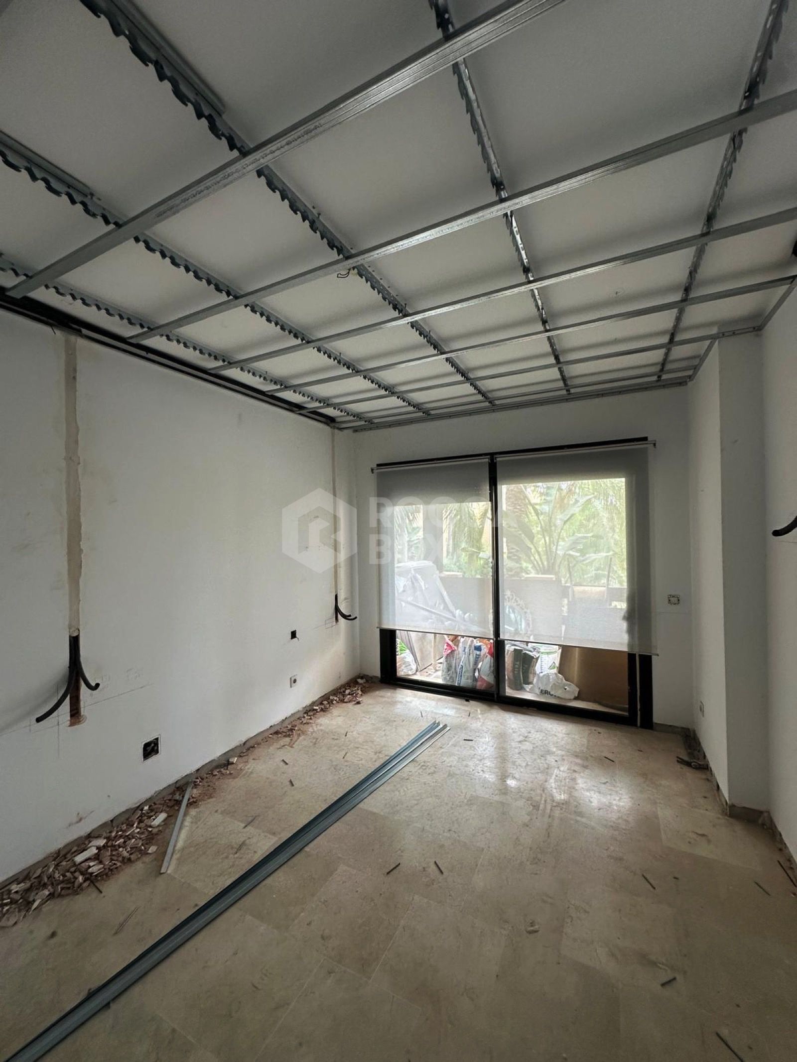 Spacious 3-Bedroom Apartment in Exclusive Gated Urbanisation with 24-Hour Security