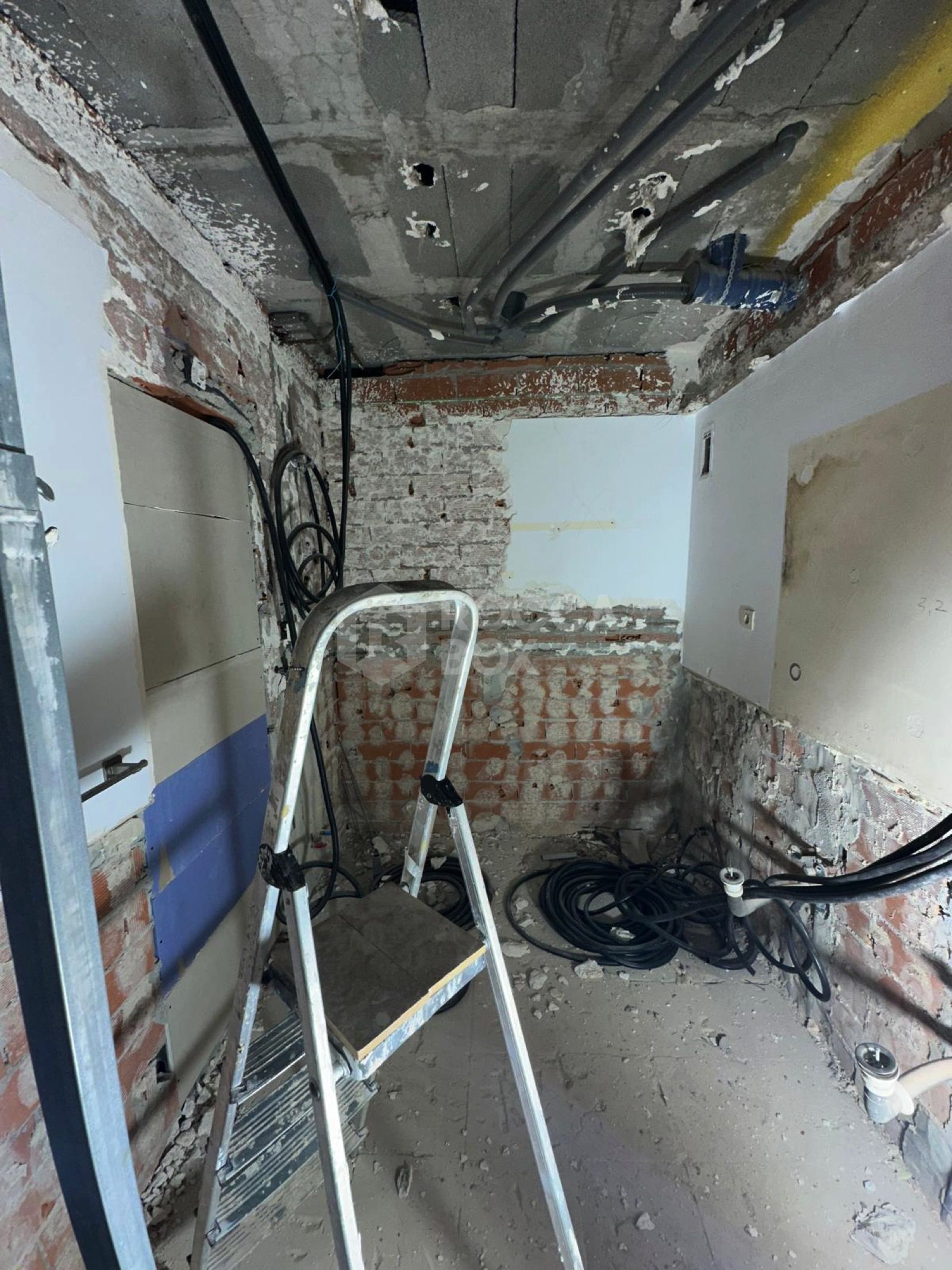 Spacious 3-Bedroom Apartment in Exclusive Gated Urbanisation with 24-Hour Security