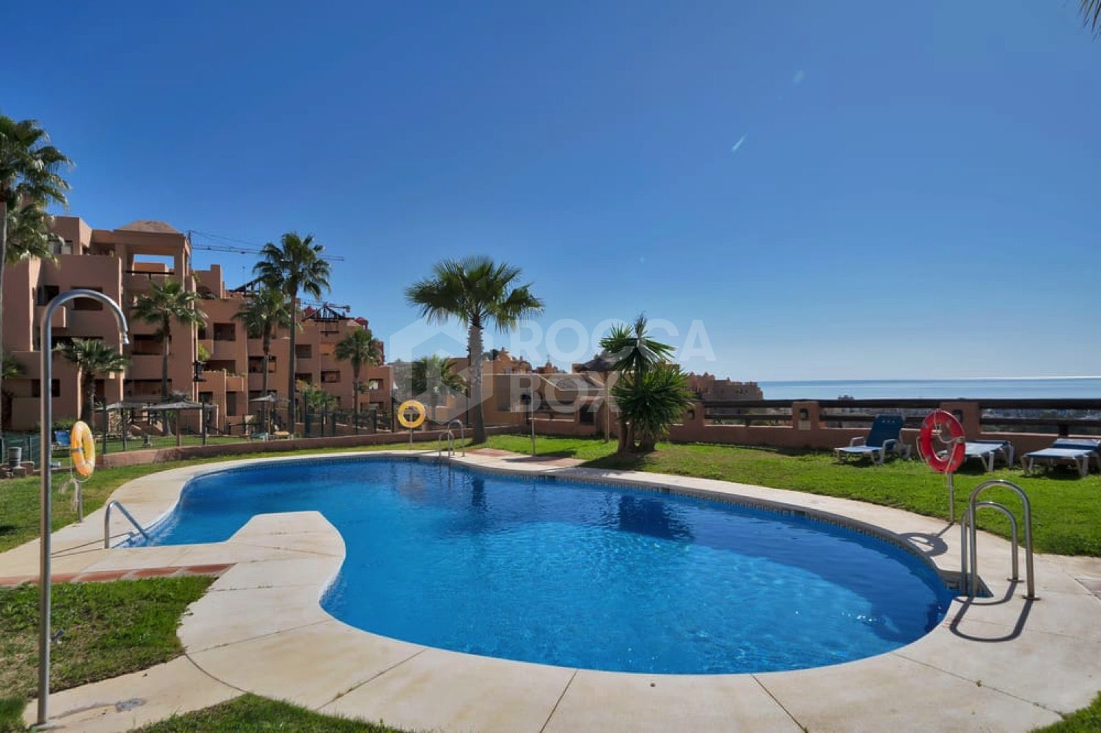 Elegant Furnished 3-Bedroom Ground-Floor Apartment