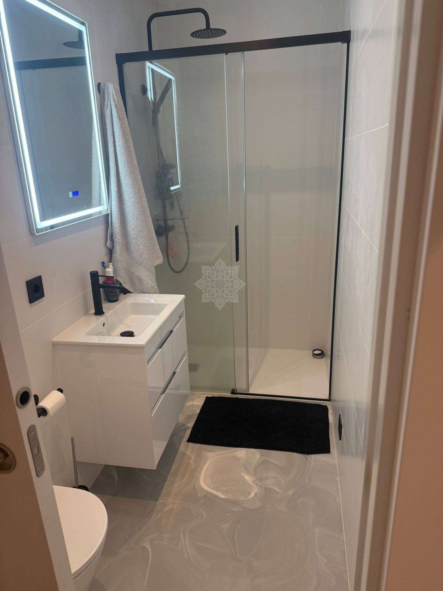 Apartamento en La Heredia, Benahavis