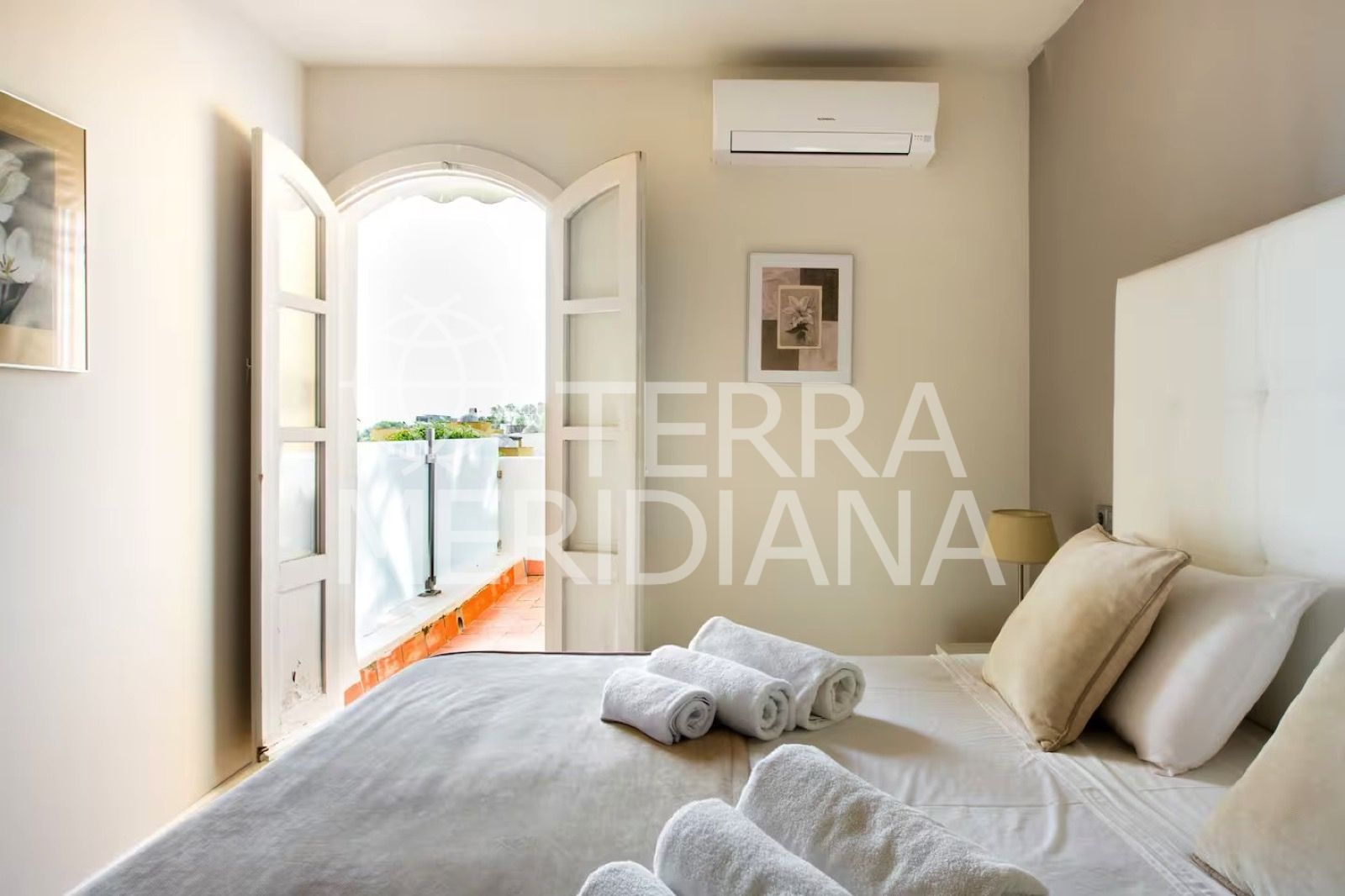 Town House in Altos del Rodeo, Marbella