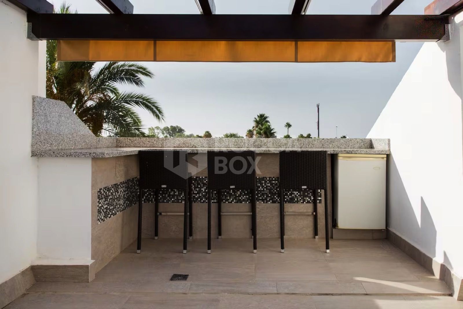 Stunning 5-Bedroom Townhouse in Altos del Rodeo
