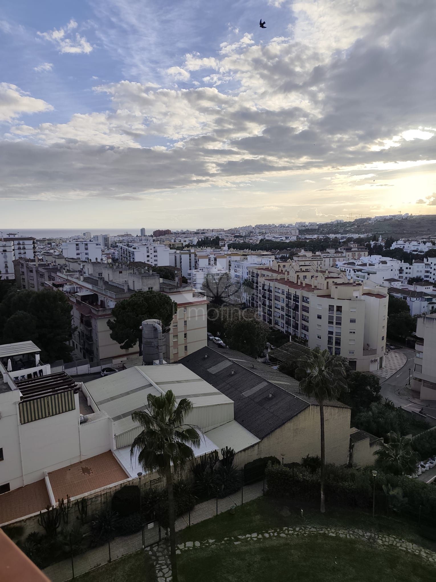 Penthouse in Avda de Andalucia - Sierra de Estepona, Estepona