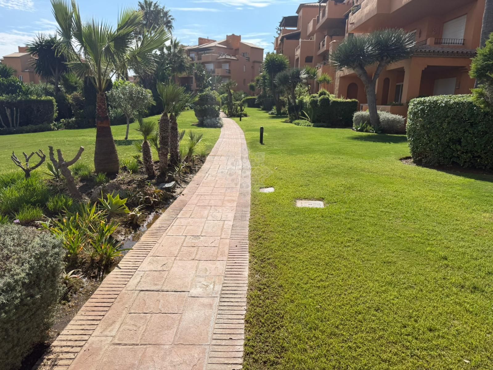 Apartamento Planta Baja en Castillo de la Duquesa, Manilva