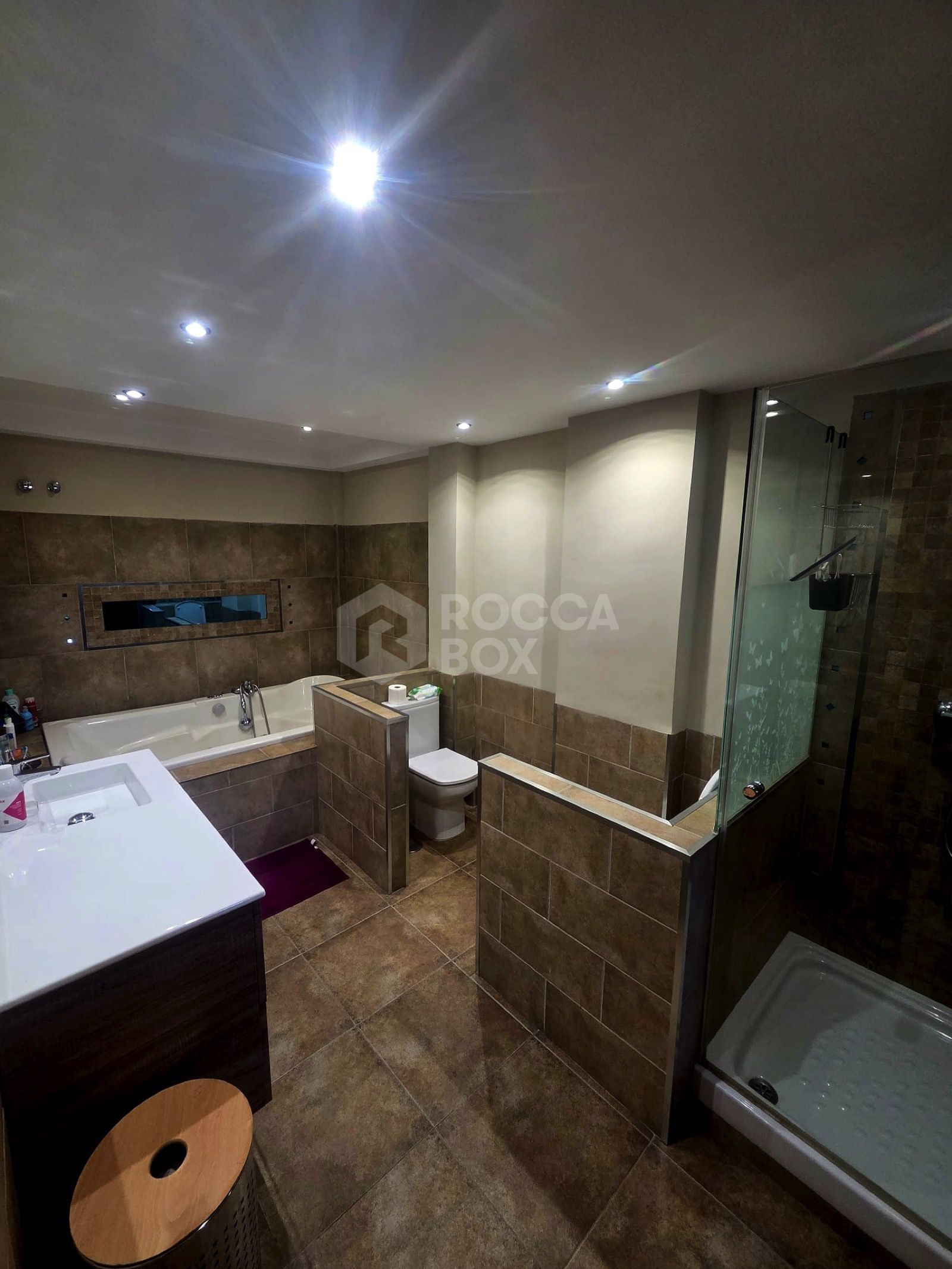 Exquisite semi-detached chalet in the sought-after Calvario