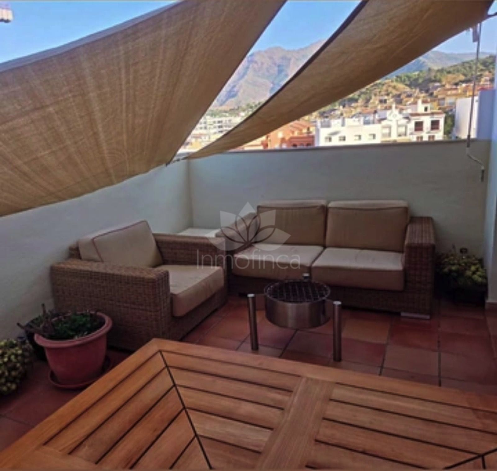 Pareado en Calvario, Estepona