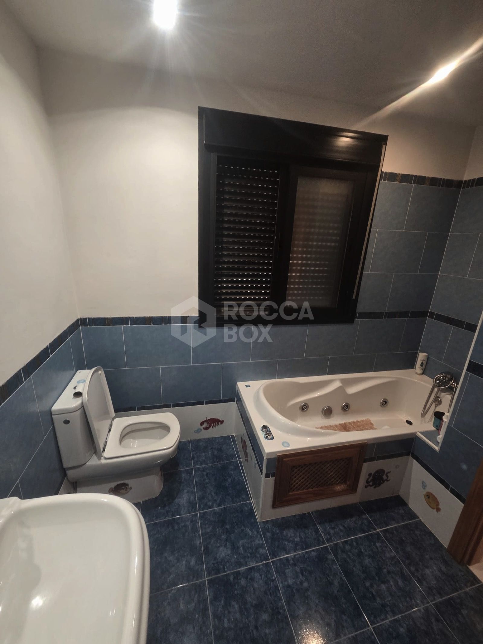 Exquisite semi-detached chalet in the sought-after Calvario