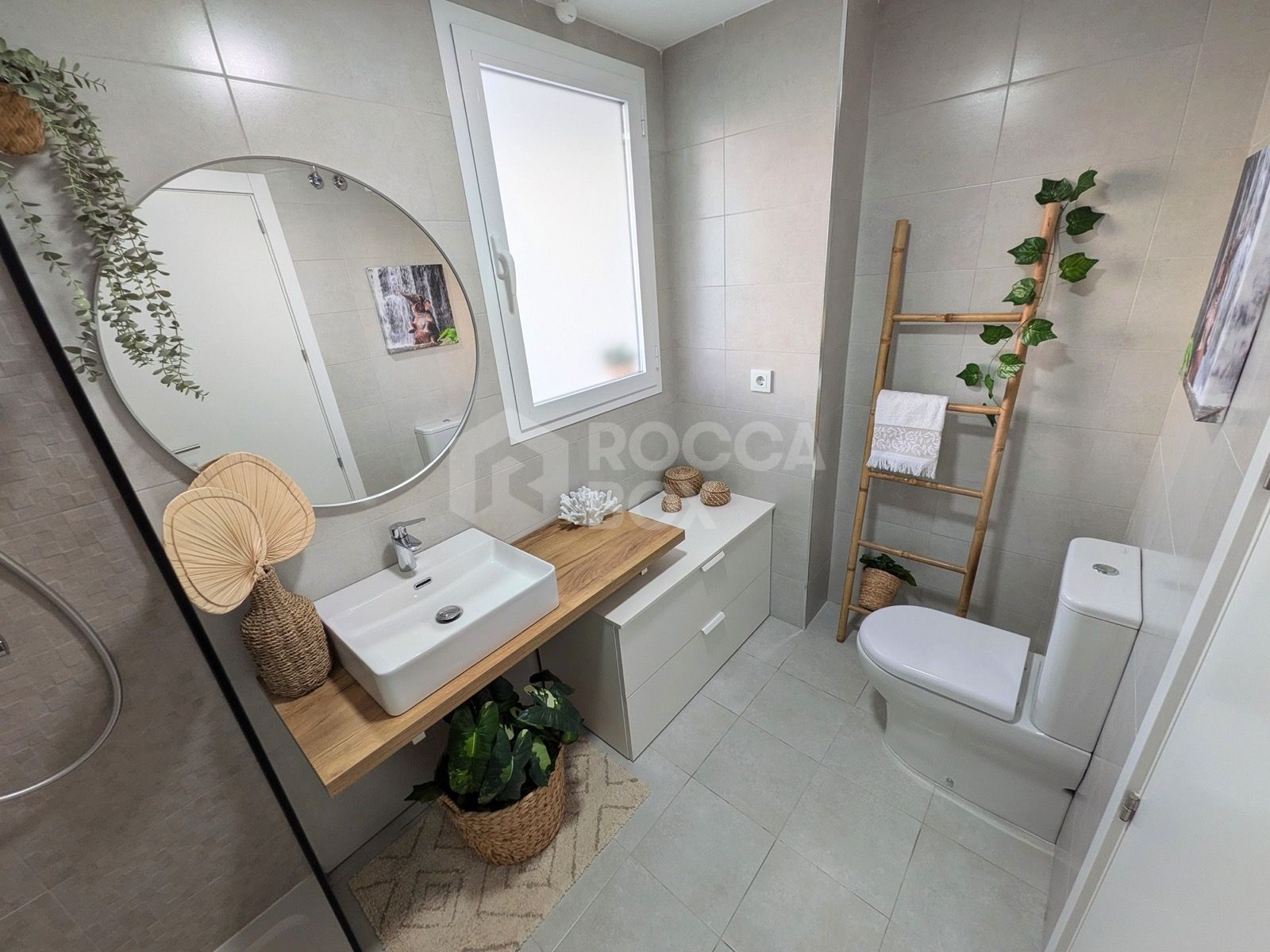 Exclusive new-build duplex penthouse with a private solarium and breathtaking panoramic views