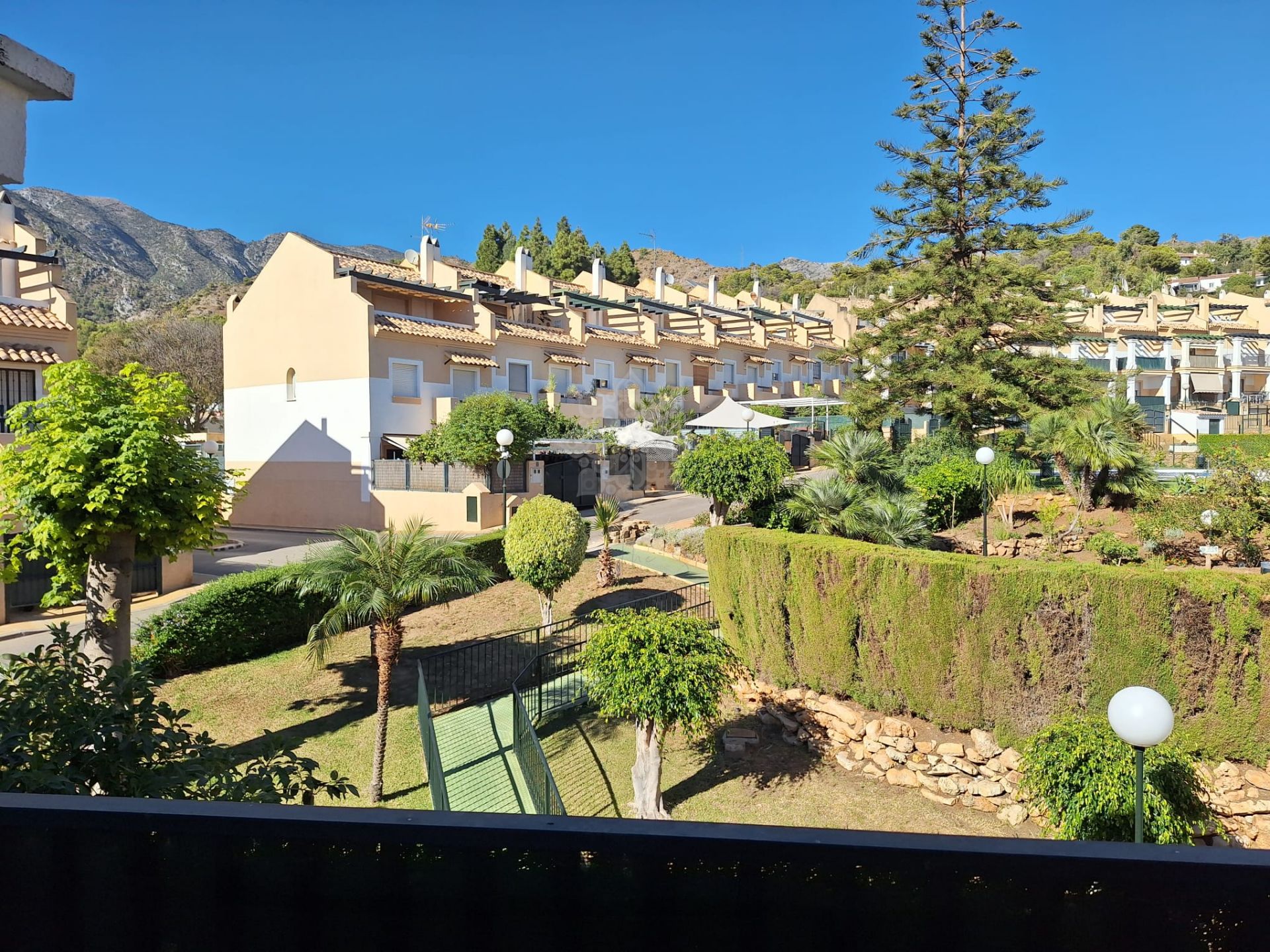 Adosado en Huerta del Prado, Marbella