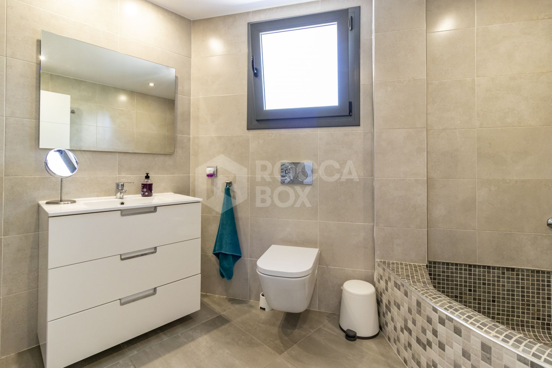 Exceptional new-build semi-detached villa in the heart of San Pedro de Alcántara