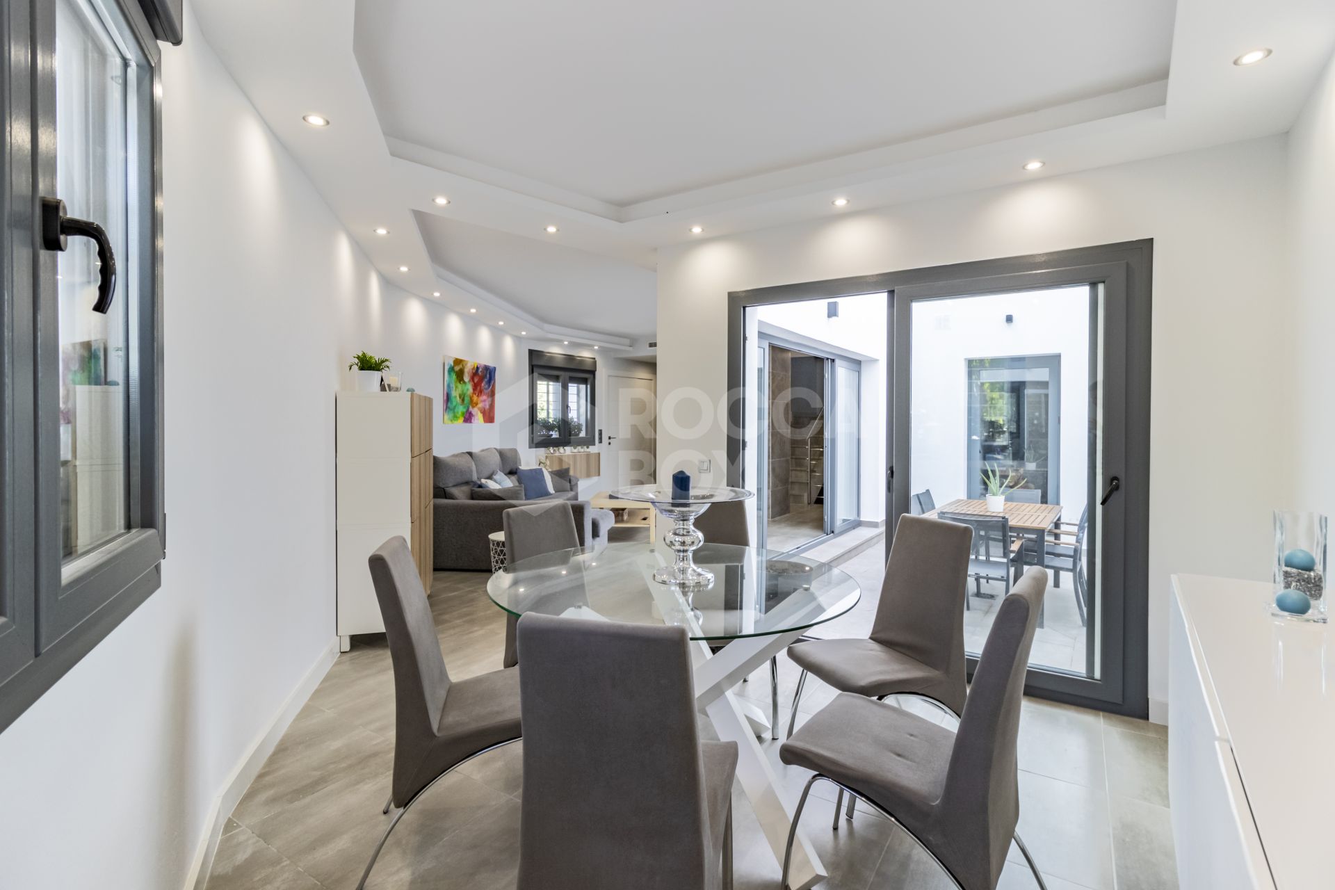 Exceptional new-build semi-detached villa in the heart of San Pedro de Alcántara