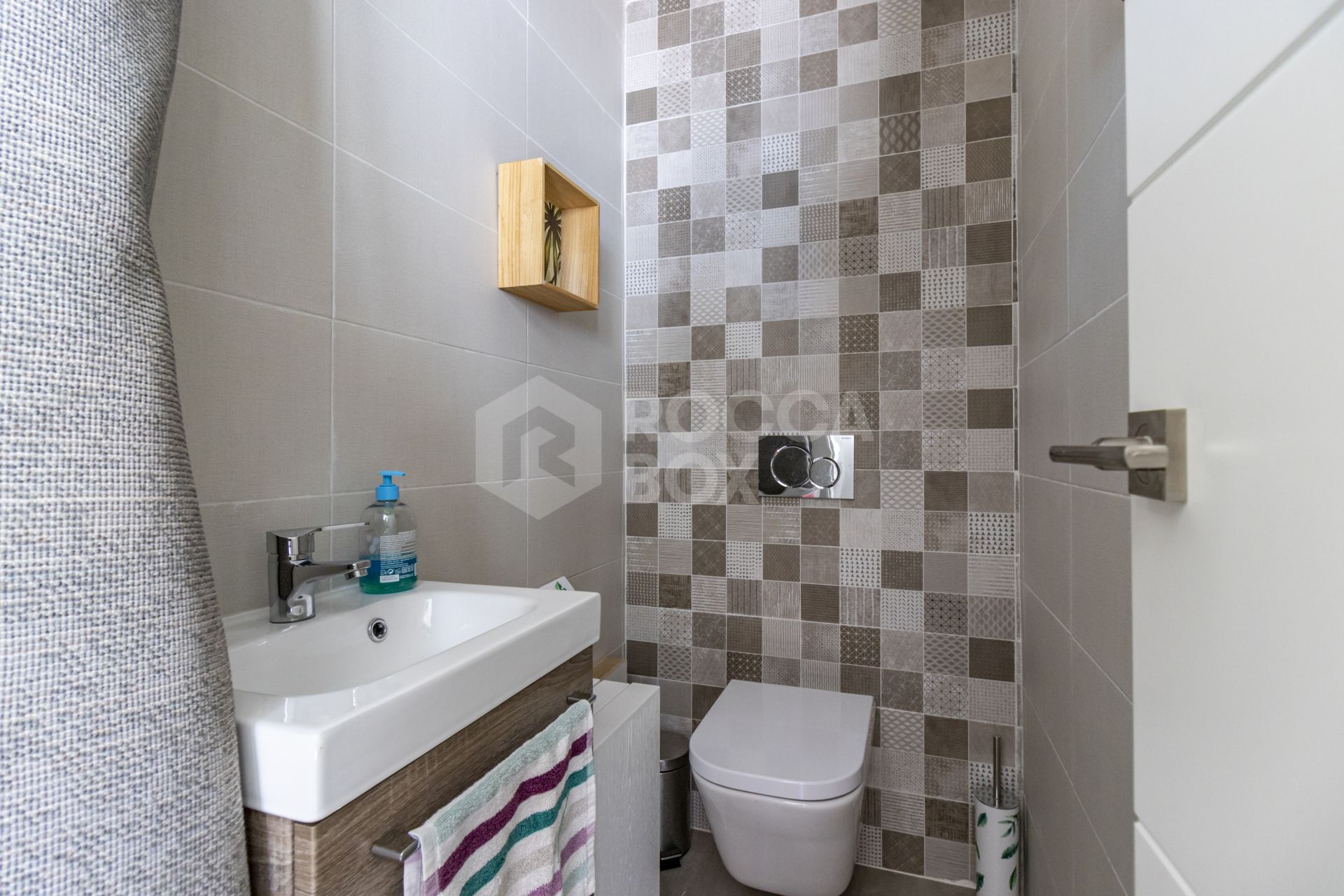 Exceptional new-build semi-detached villa in the heart of San Pedro de Alcántara