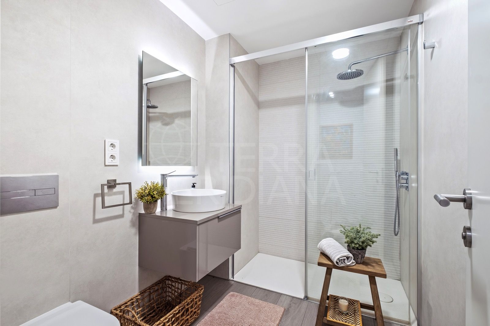 Ground Floor Apartment in Guadalobon, Estepona