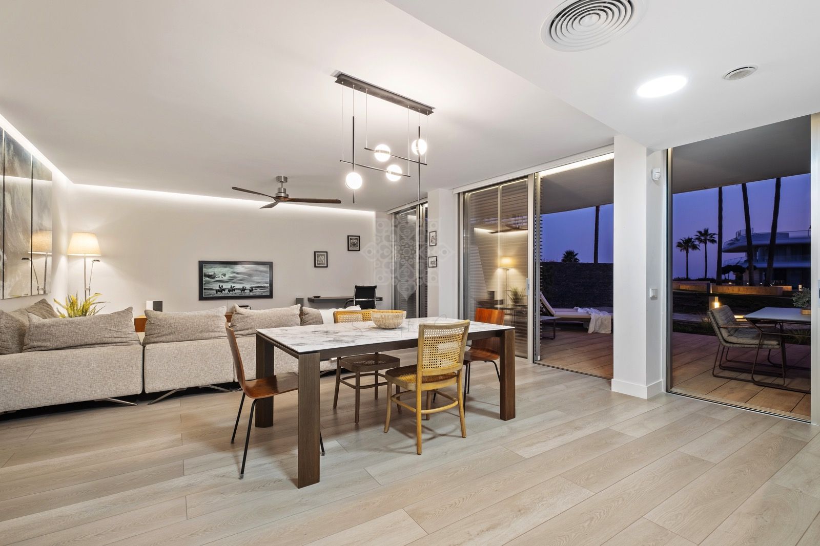 Apartamento Planta Baja en Guadalobon, Estepona