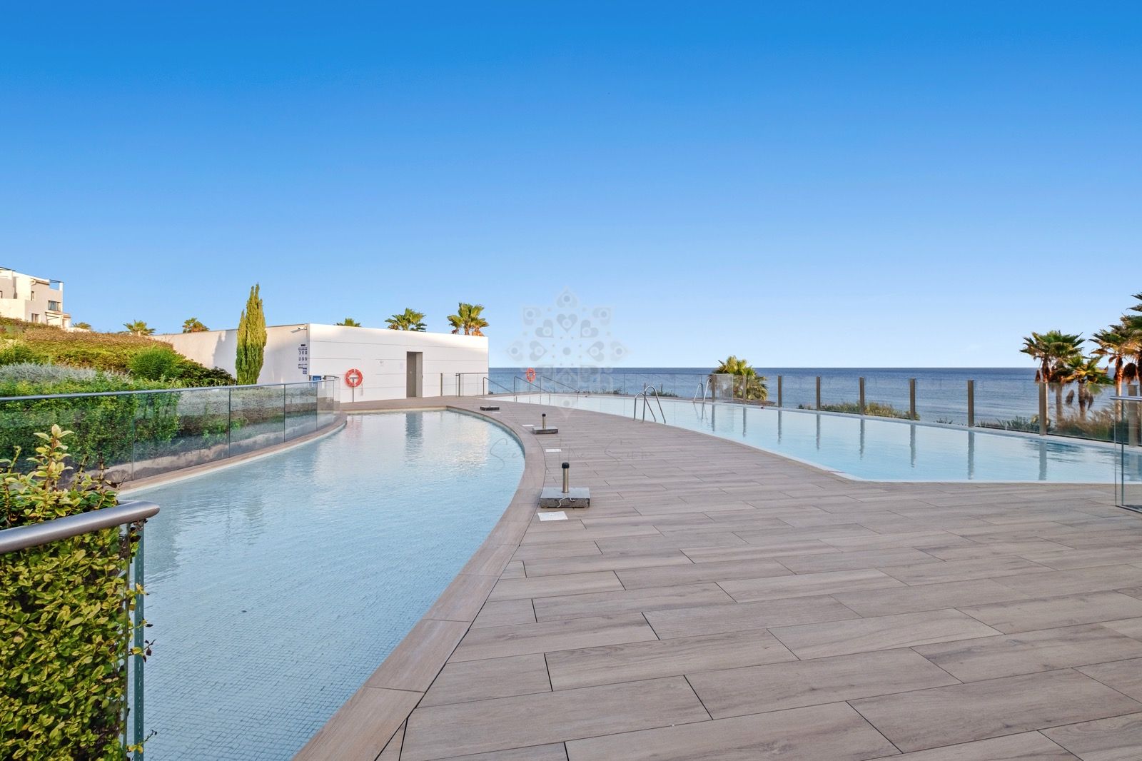 Apartamento Planta Baja en Guadalobon, Estepona