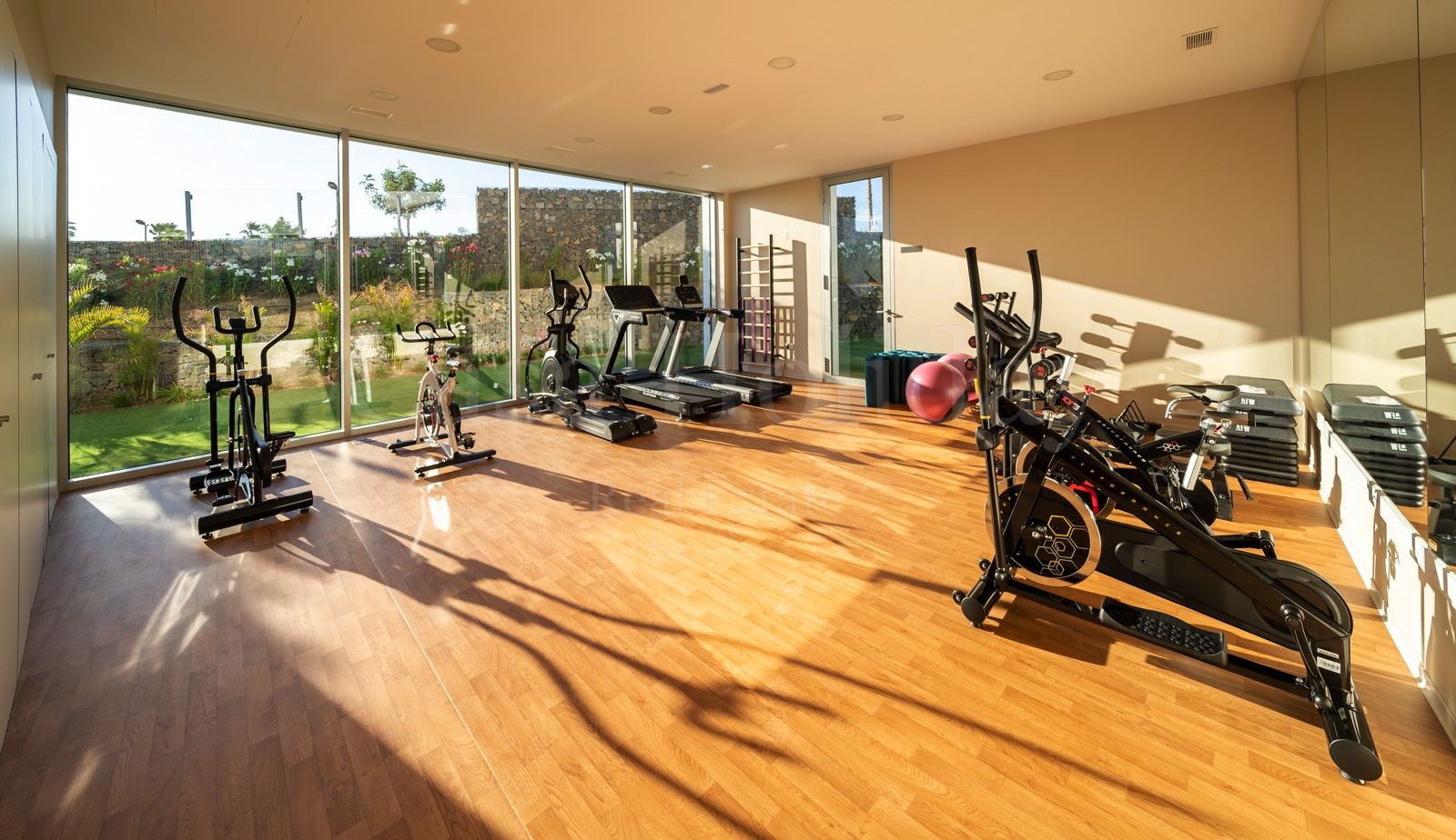 Apartamento Planta Baja en Guadalobon, Estepona