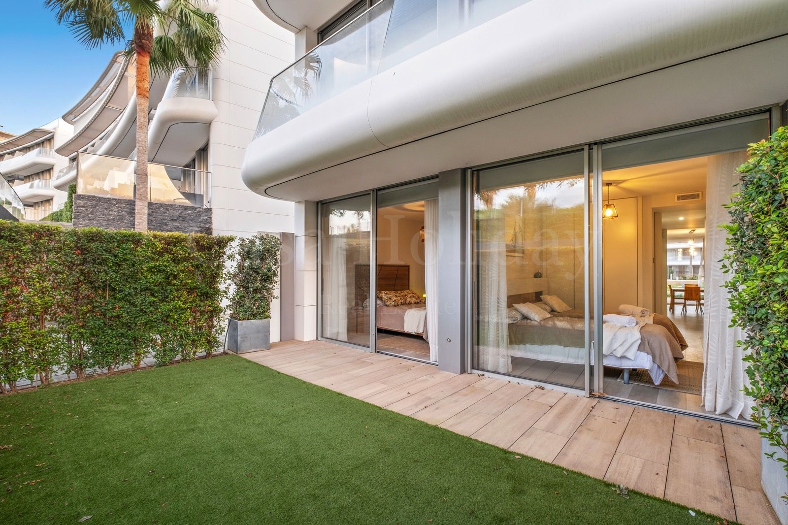 Apartamento Planta Baja en Guadalobon, Estepona