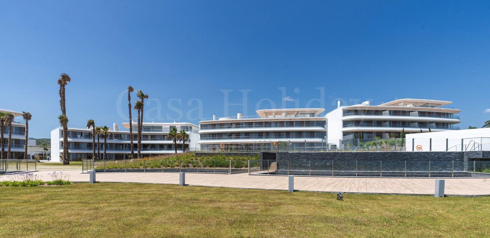 Apartamento Planta Baja en Guadalobon, Estepona