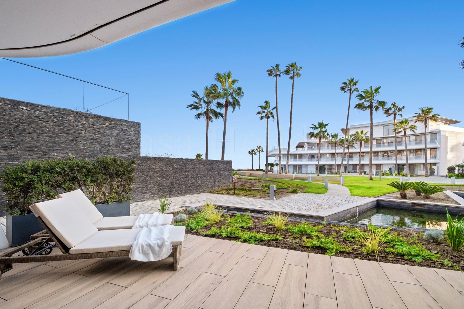 Apartamento Planta Baja en Guadalobon, Estepona