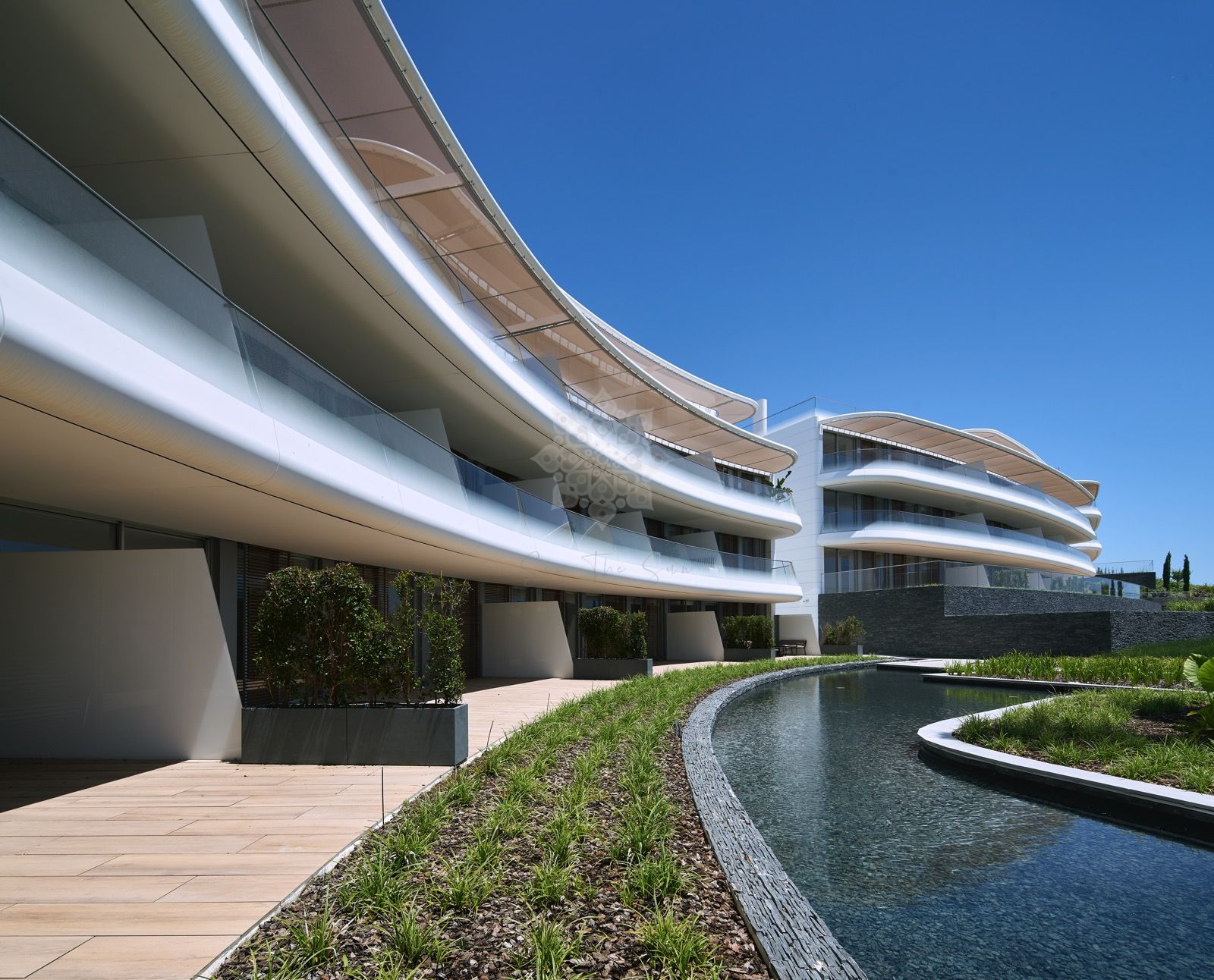 Apartamento Planta Baja en Guadalobon, Estepona