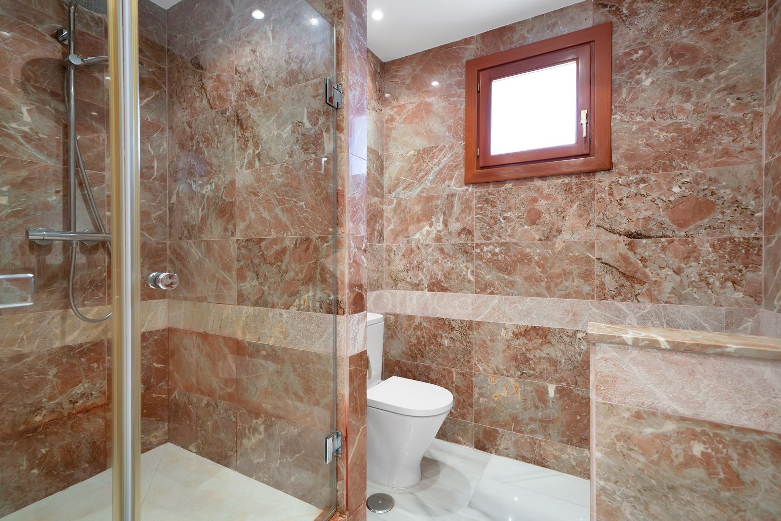 Apartment in Nueva Andalucia, Marbella