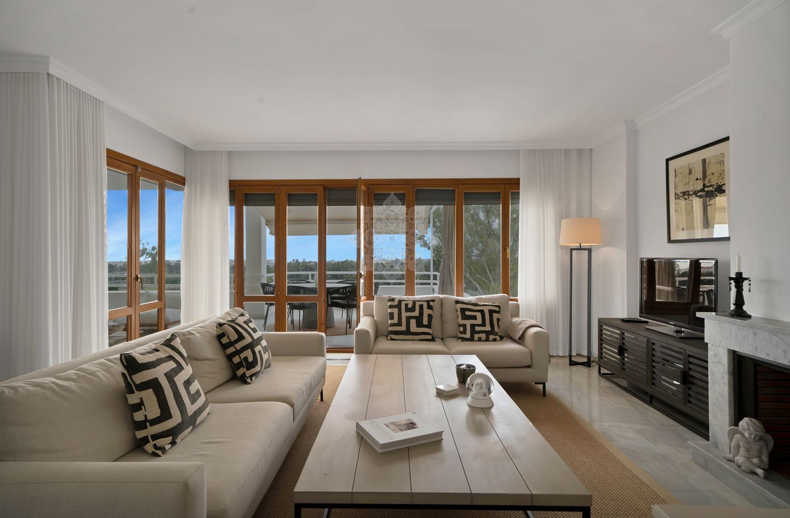 Apartment in Nueva Andalucia, Marbella