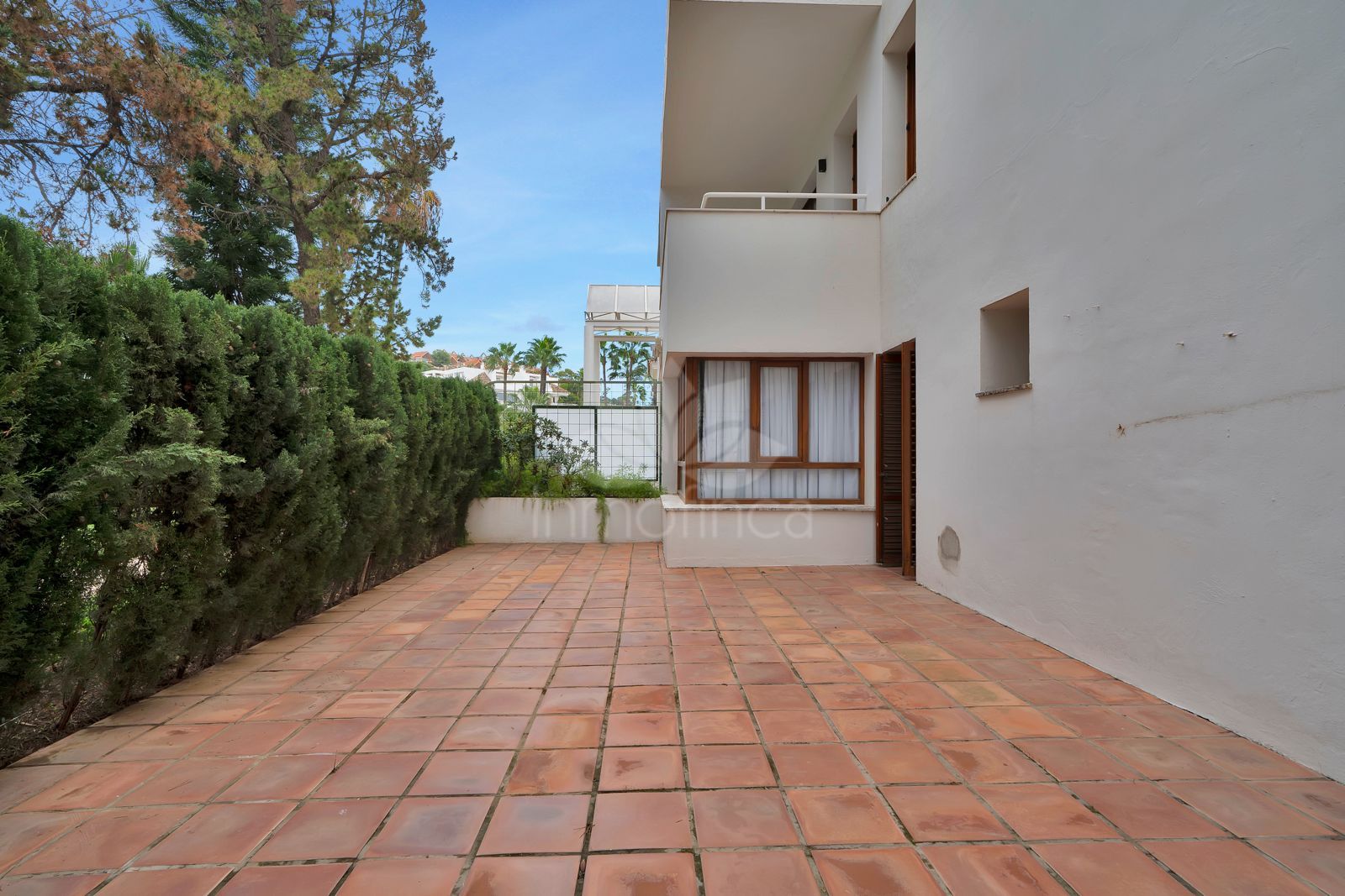 Apartment in Nueva Andalucia, Marbella