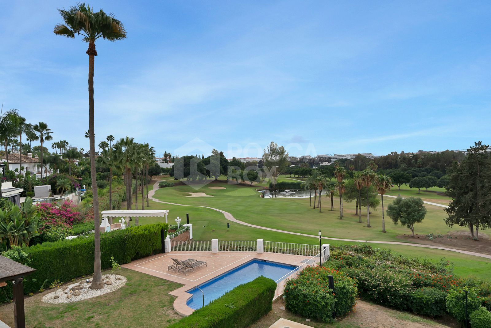 Recently renovated, west-facing middle-floor apartment within the exclusive gated community