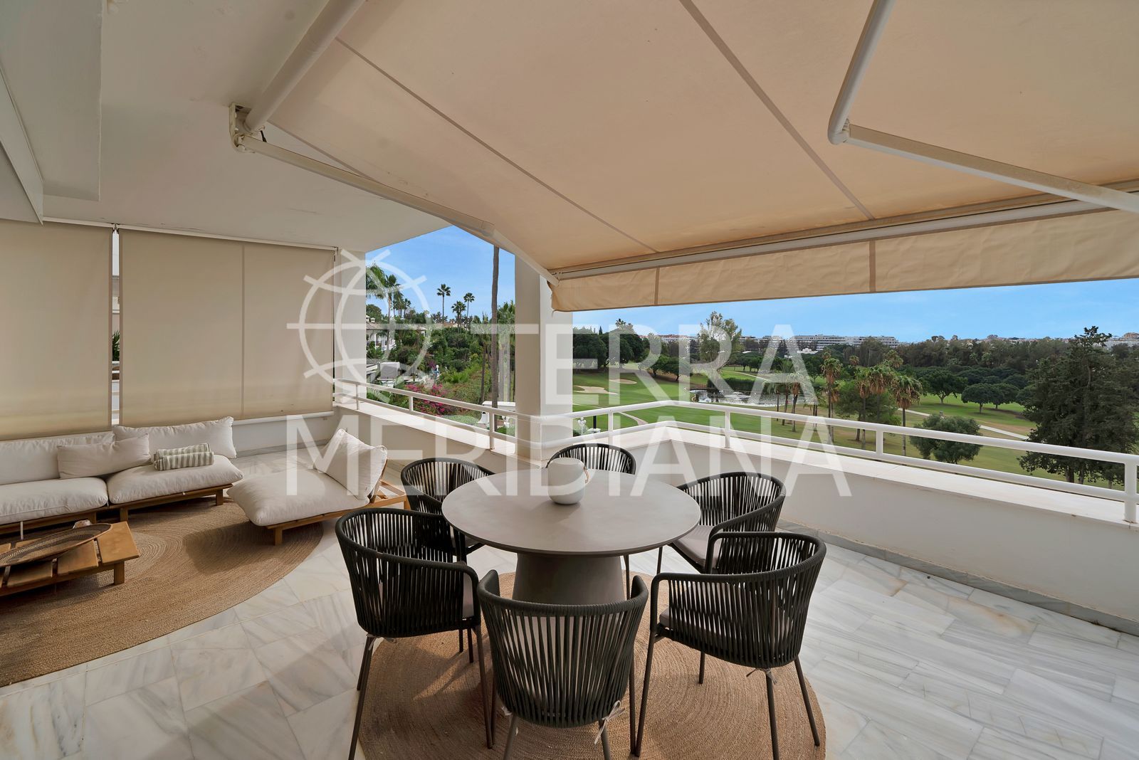 Apartment in Nueva Andalucia, Marbella