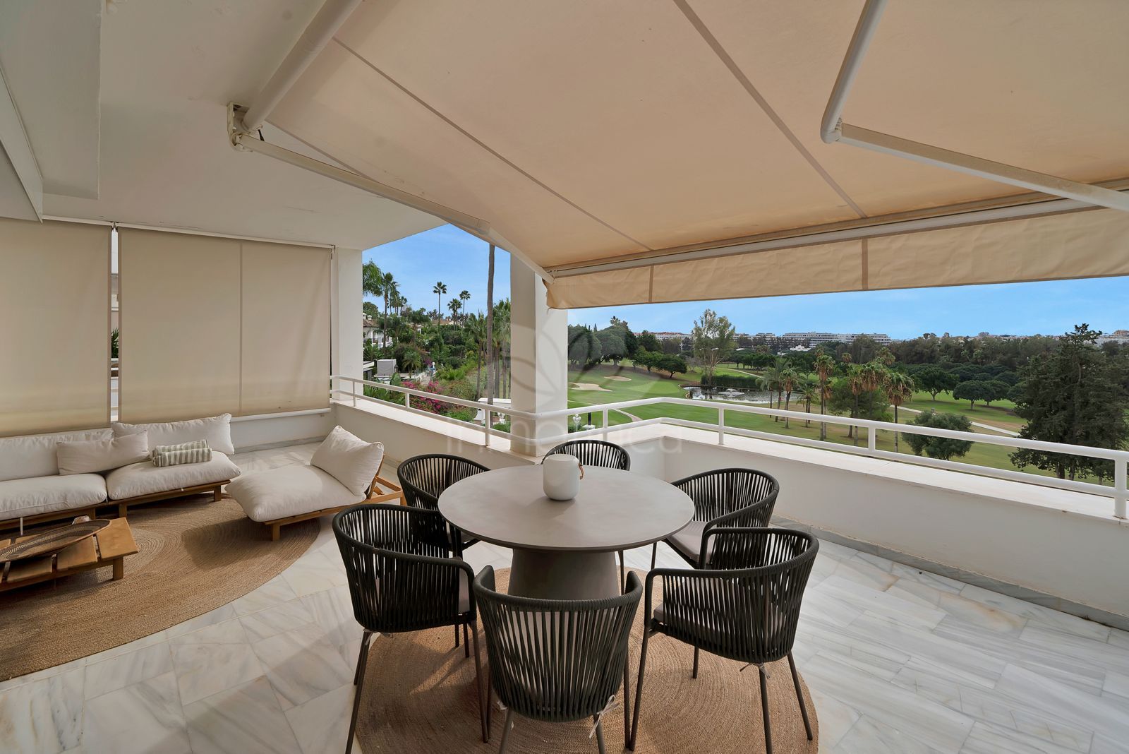 Apartment in Nueva Andalucia, Marbella