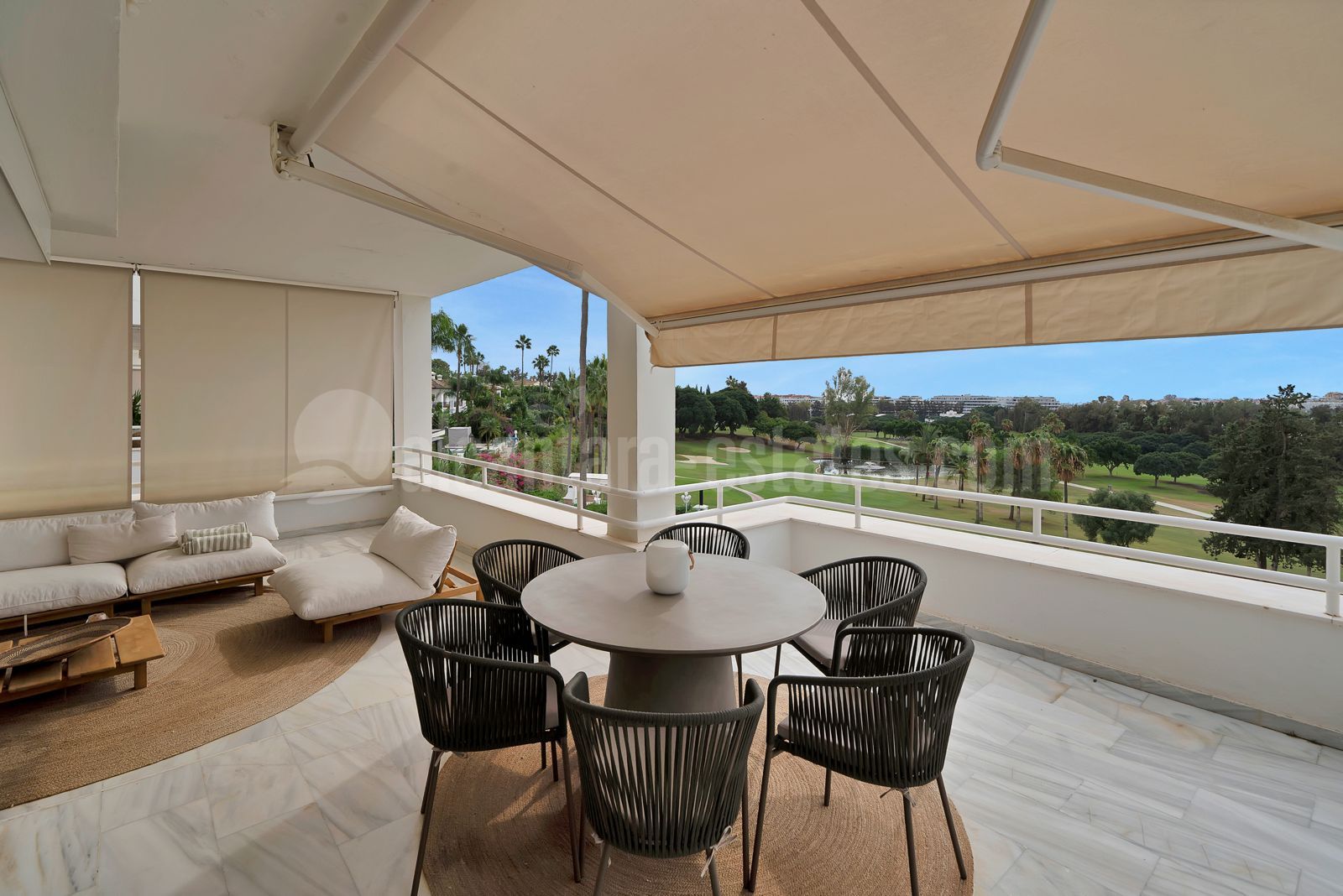 Apartment in Nueva Andalucia, Marbella