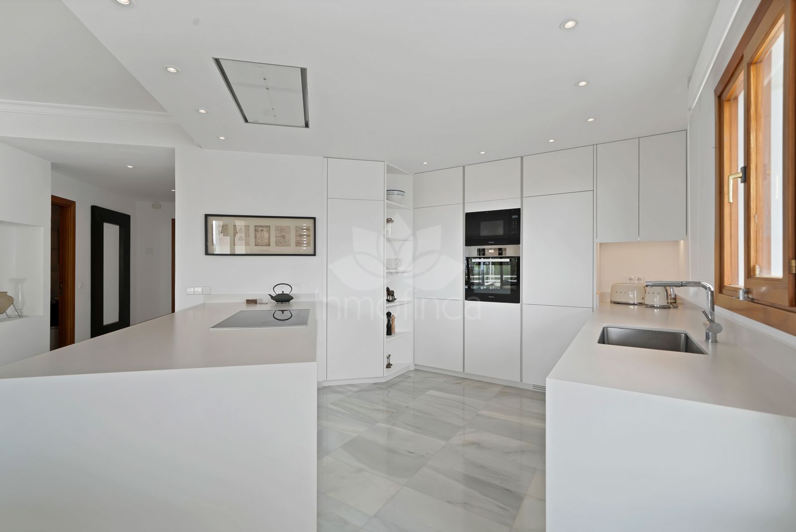 Apartment in Nueva Andalucia, Marbella