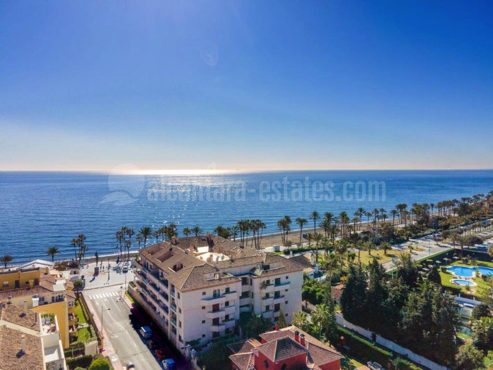 Ground Floor Apartment in Cortijo Blanco, San Pedro de Alcantara