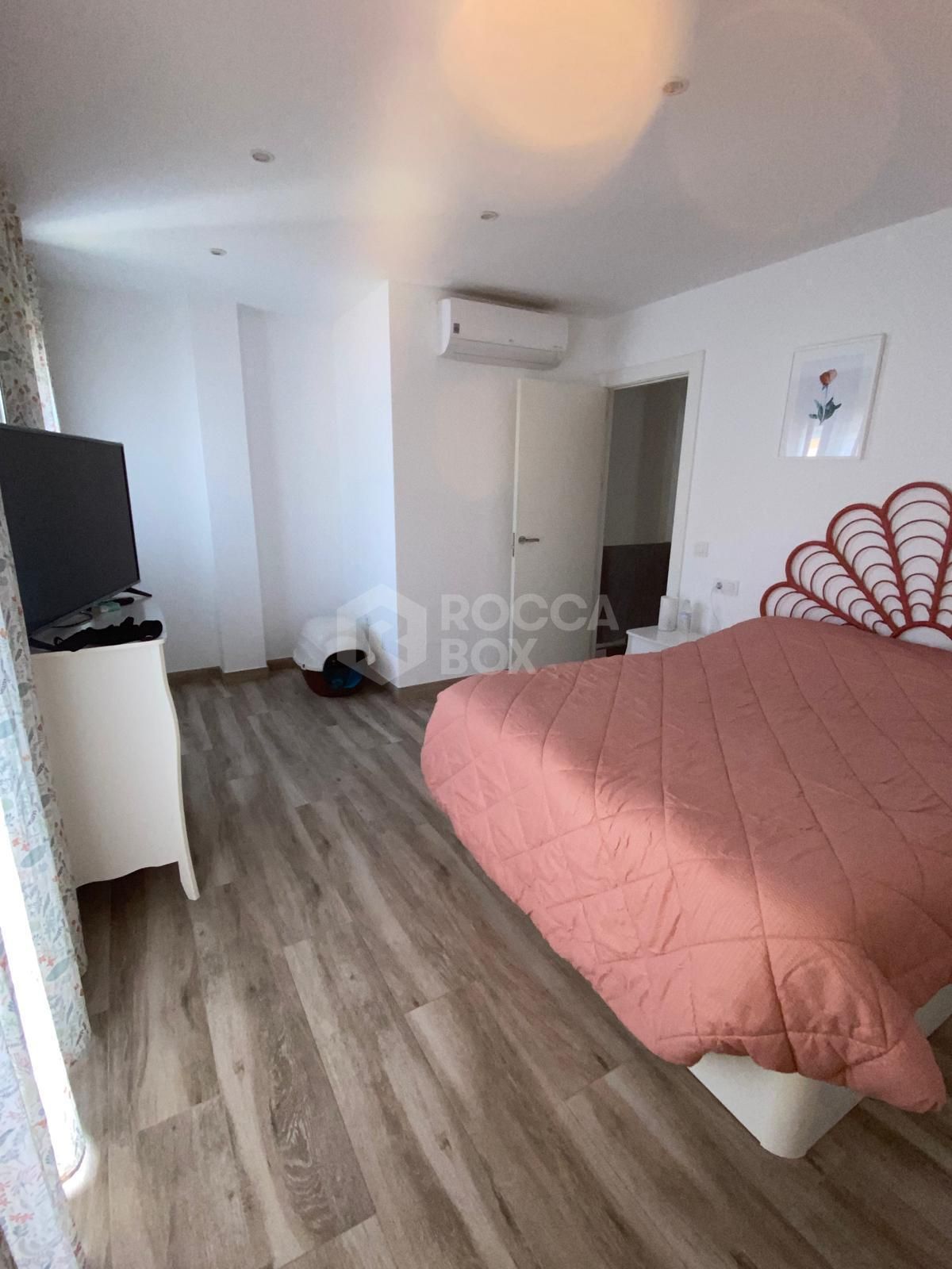 Immaculate townhouse in the serene village of El Secadero