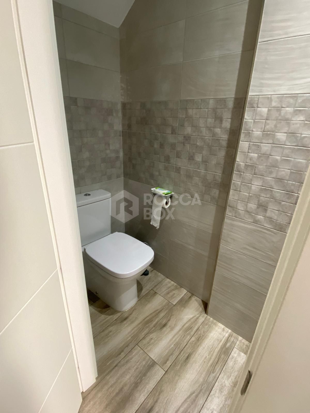 Immaculate townhouse in the serene village of El Secadero