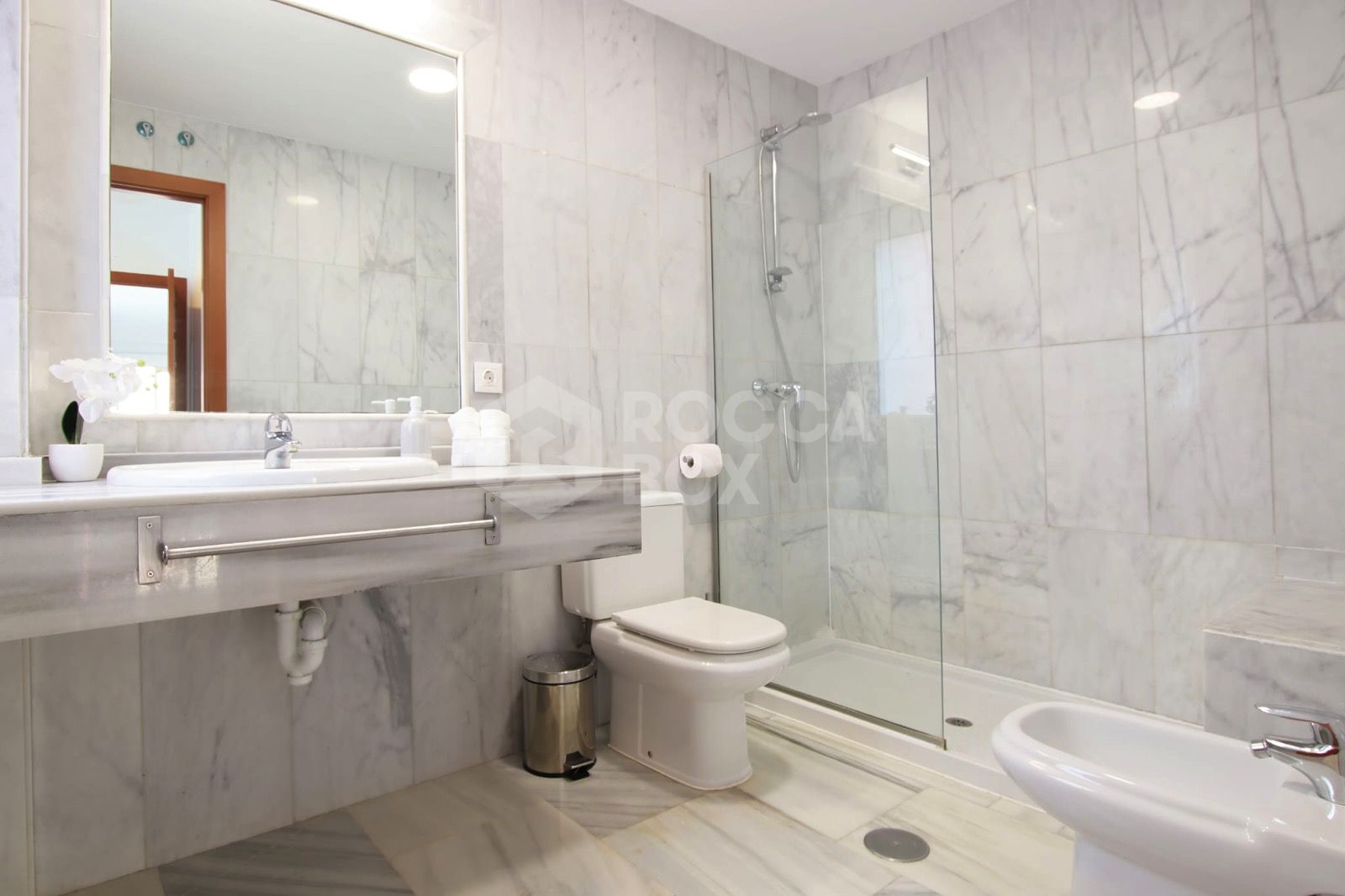 Finest positioned villa within Parque Botánico