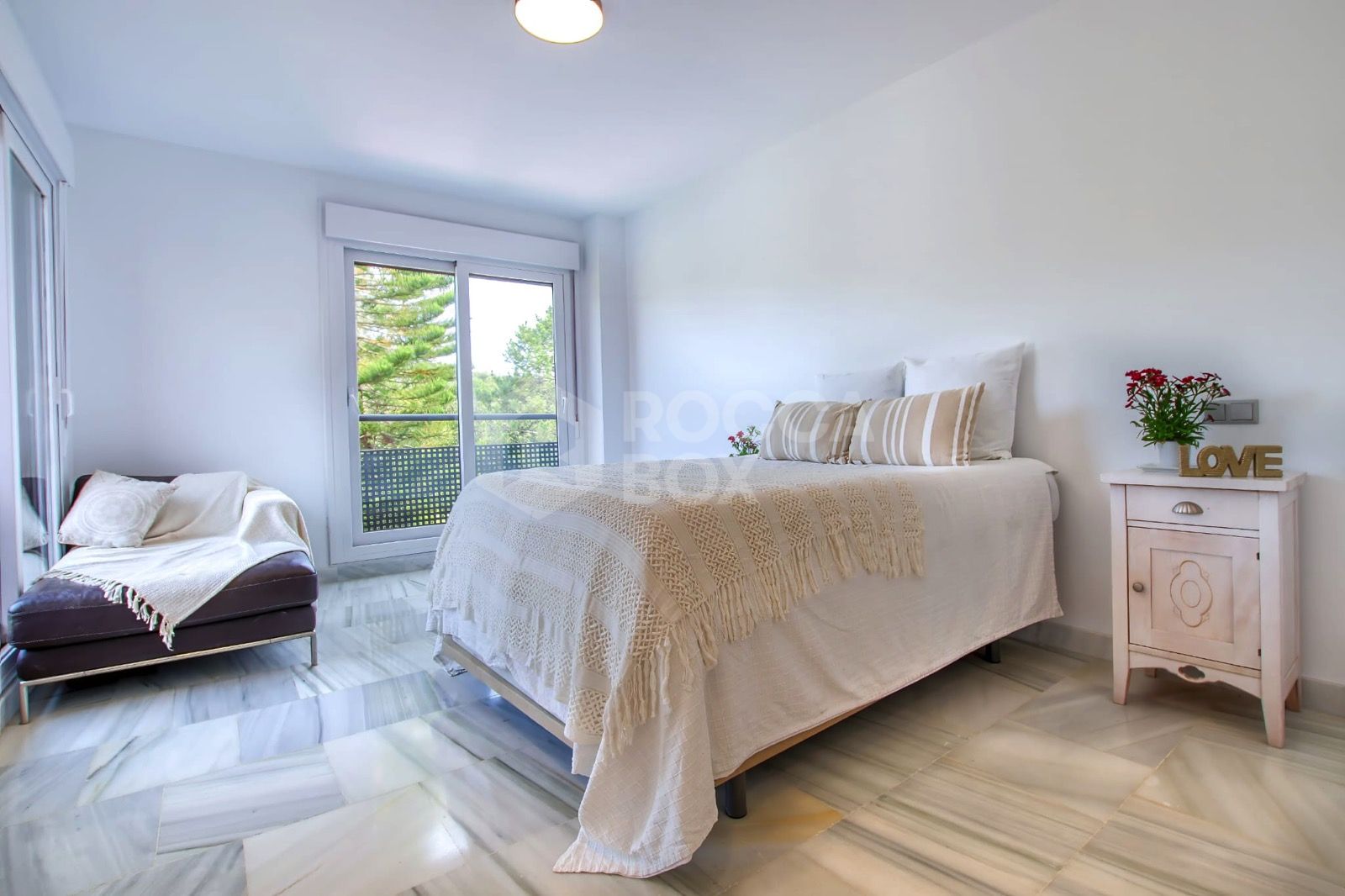 Finest positioned villa within Parque Botánico