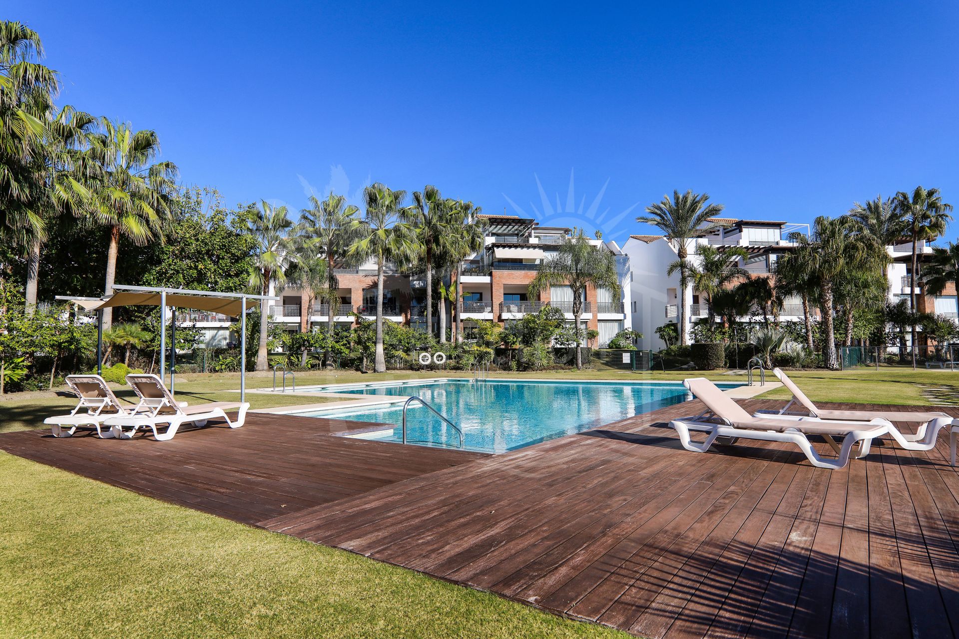 Properties for sale in Selwo, Estepona East