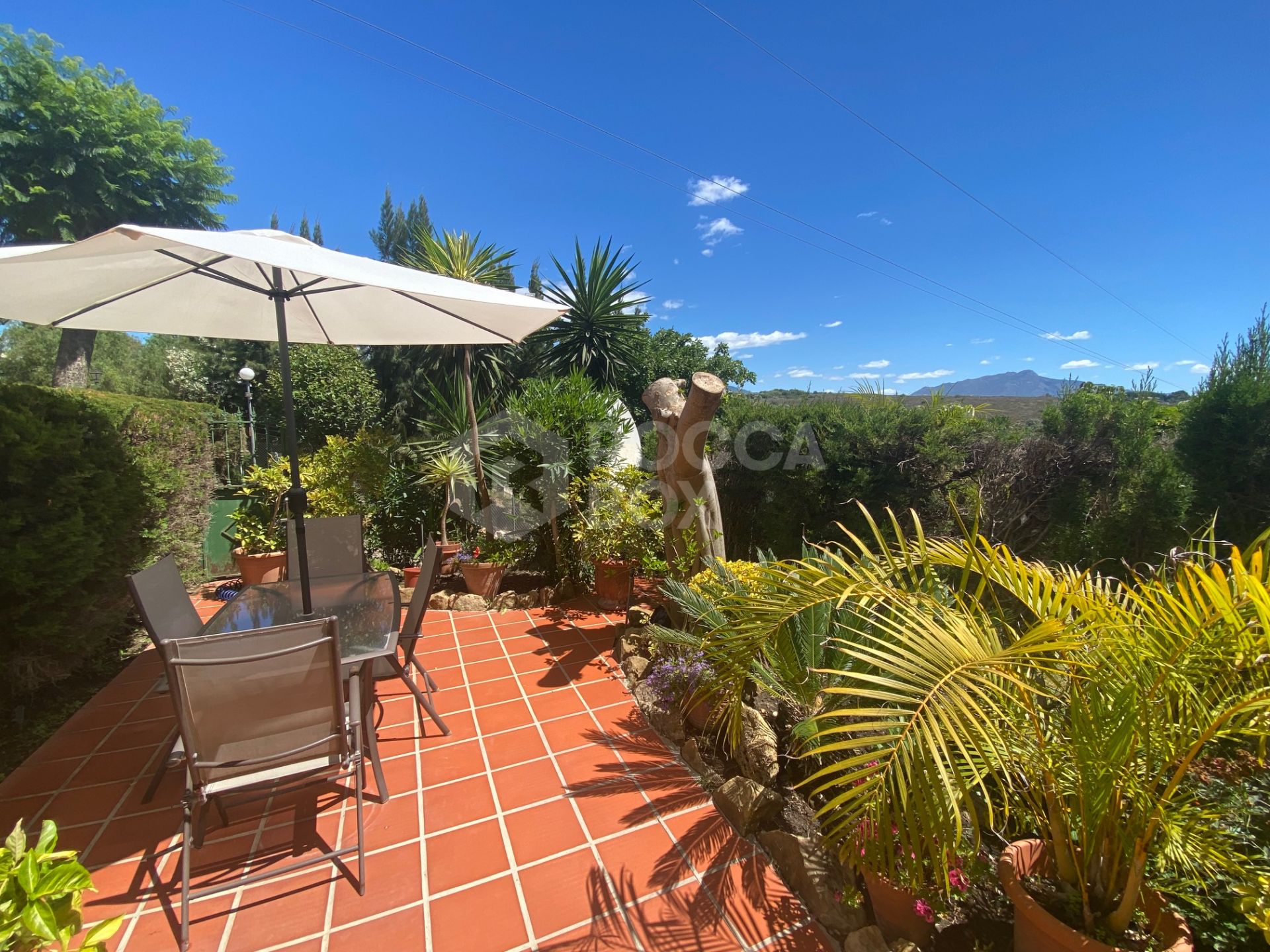 Duplex apartment (ground and first floor) for sale in Bell Air, Estepona