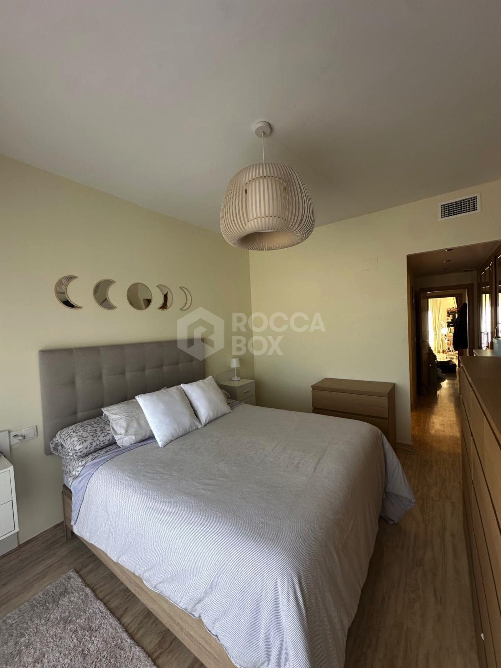 Stunning South-East Facing Penthouse with Panoramic Sea & Sierra Bermeja Views