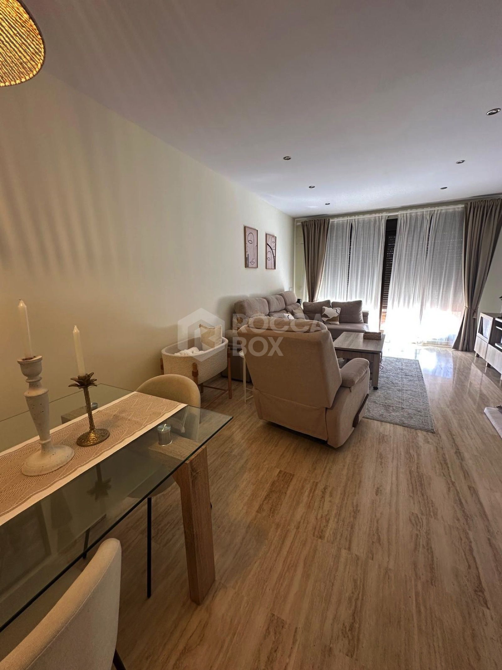 Stunning South-East Facing Penthouse with Panoramic Sea & Sierra Bermeja Views