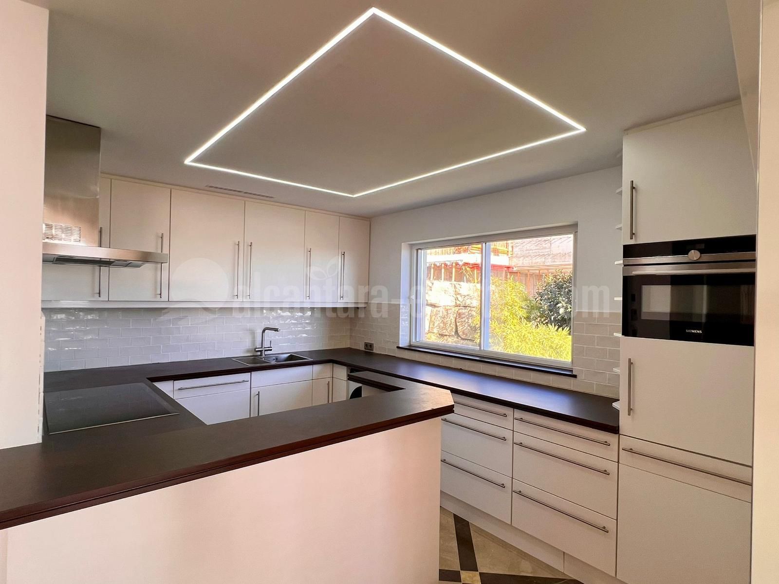 Atico Duplex en Los Almendros, Benahavis