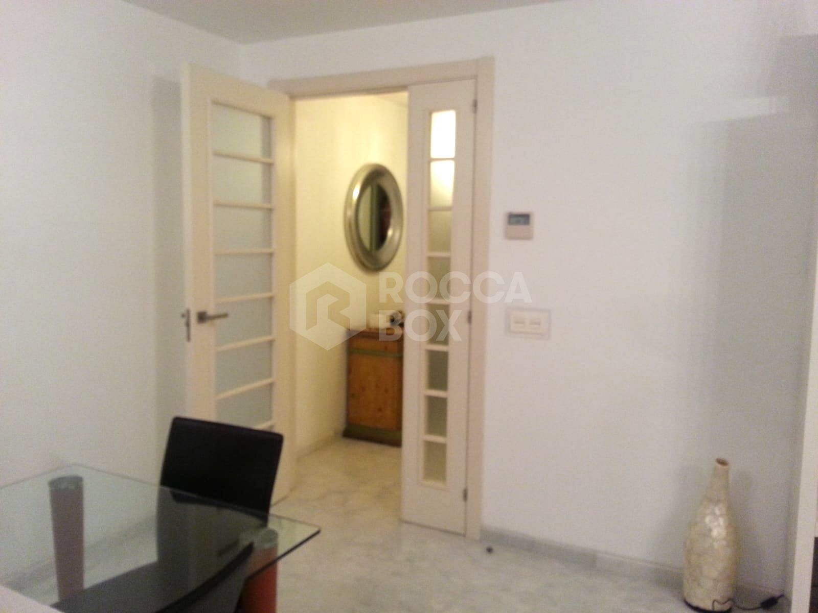 Spacious Ground Floor Apartment with Exclusive Garden Use